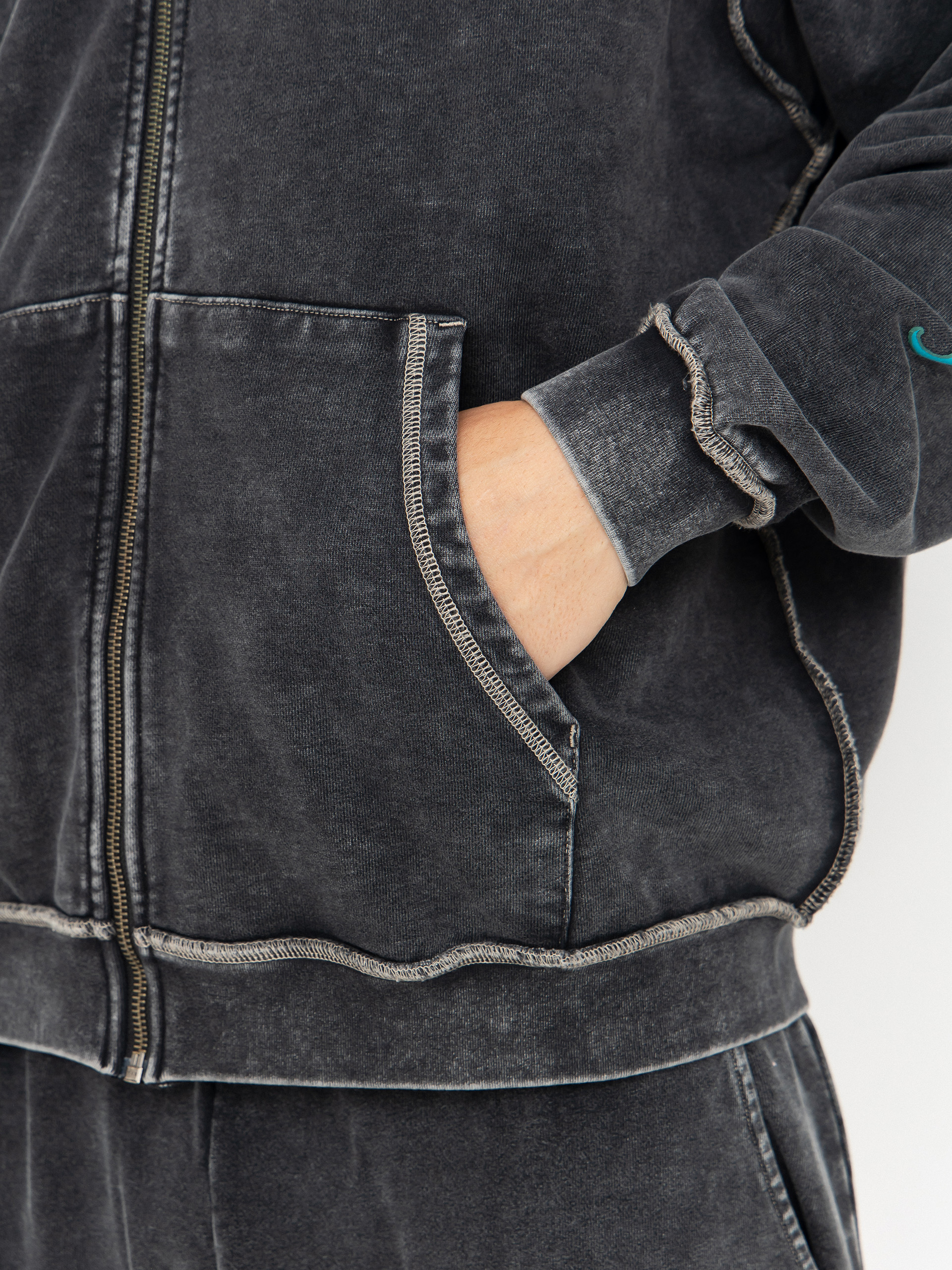 Hanorac cu glugă RipNDip Squabble Up HD (black vintage wash)