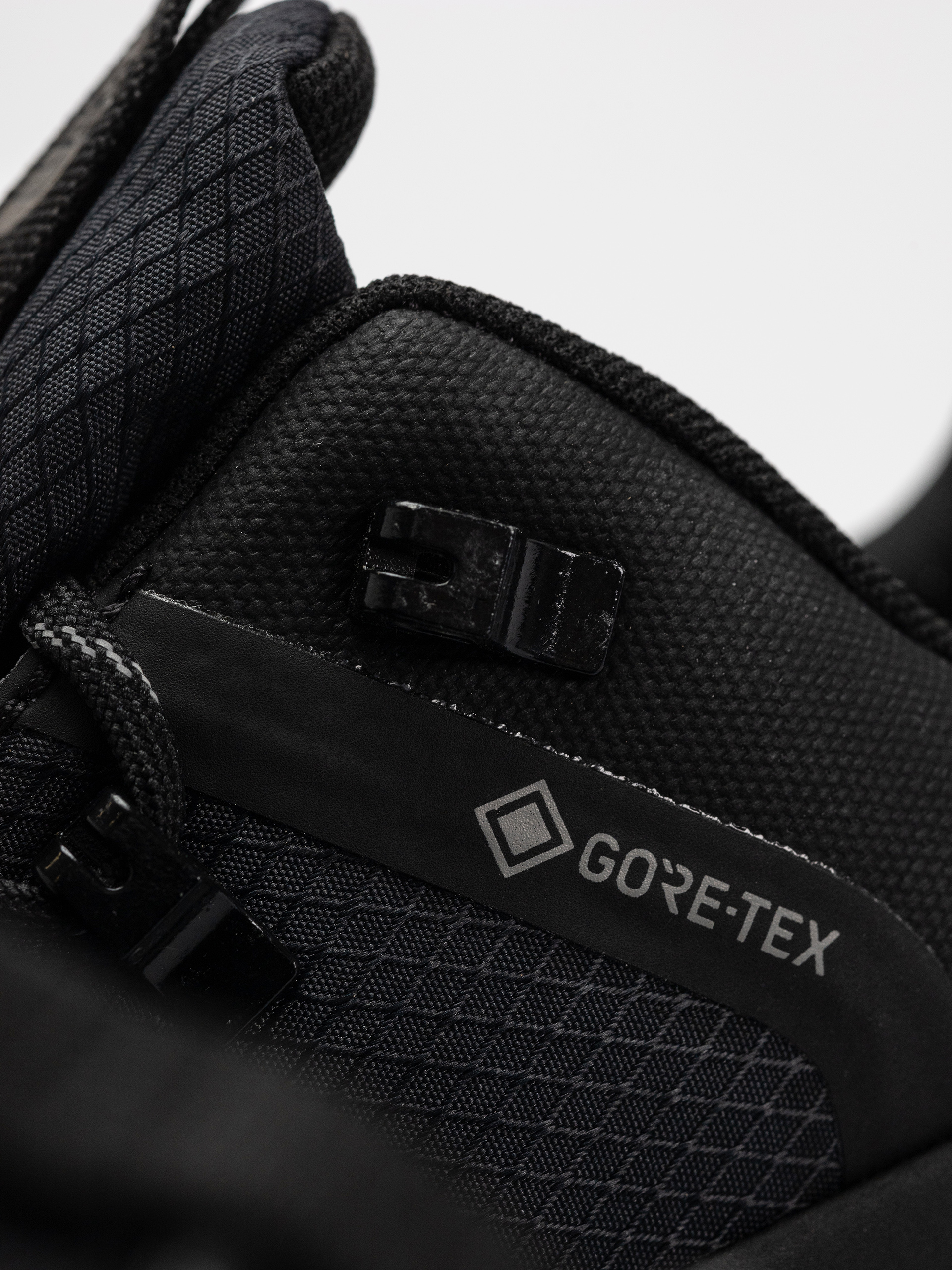 Pantofi The North Face Glenclyffe Low Gore Tex (tnf black/tnf black)