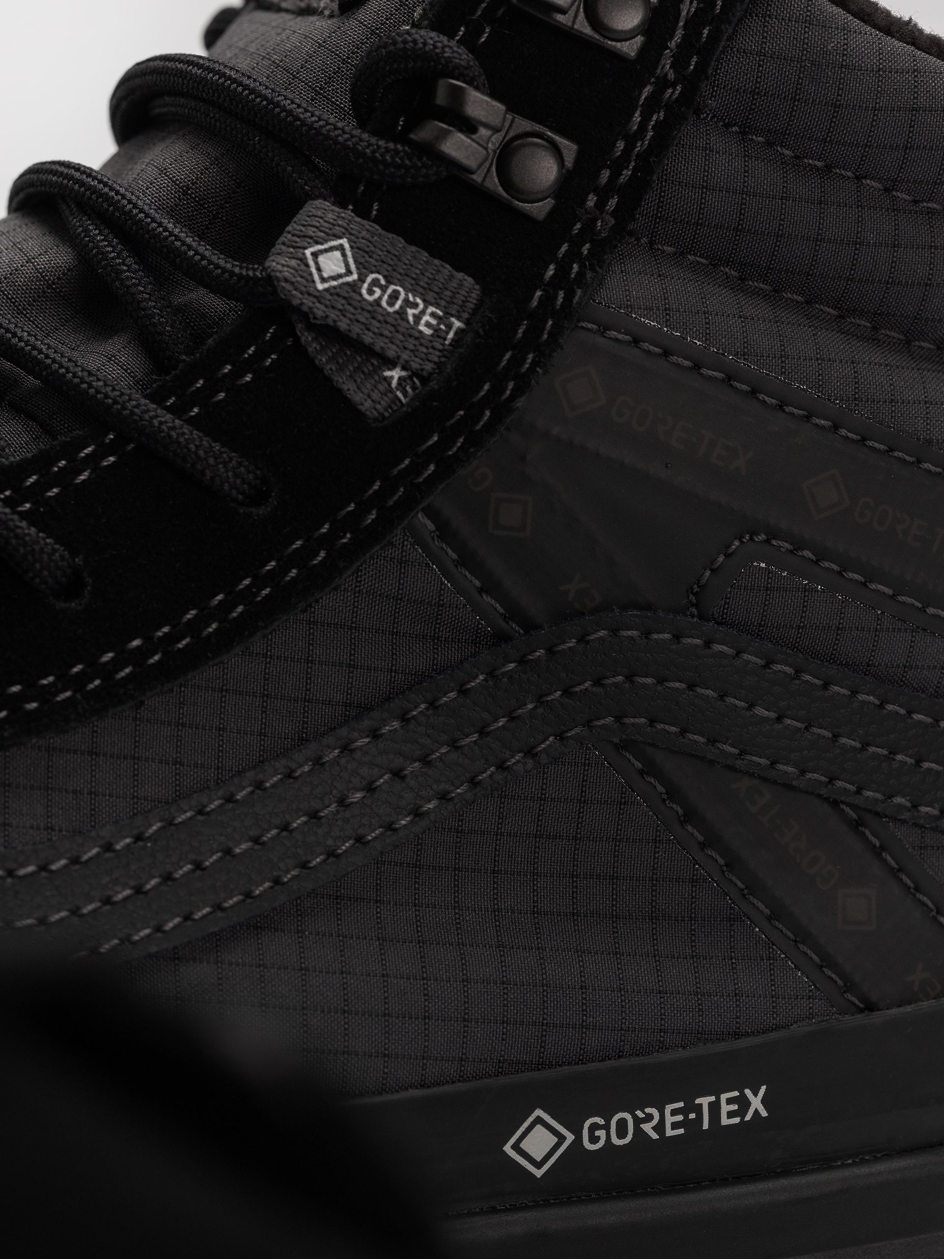 Pantofi Vans Mte Sk8 Hi Gore Tex Insulated (black/black)