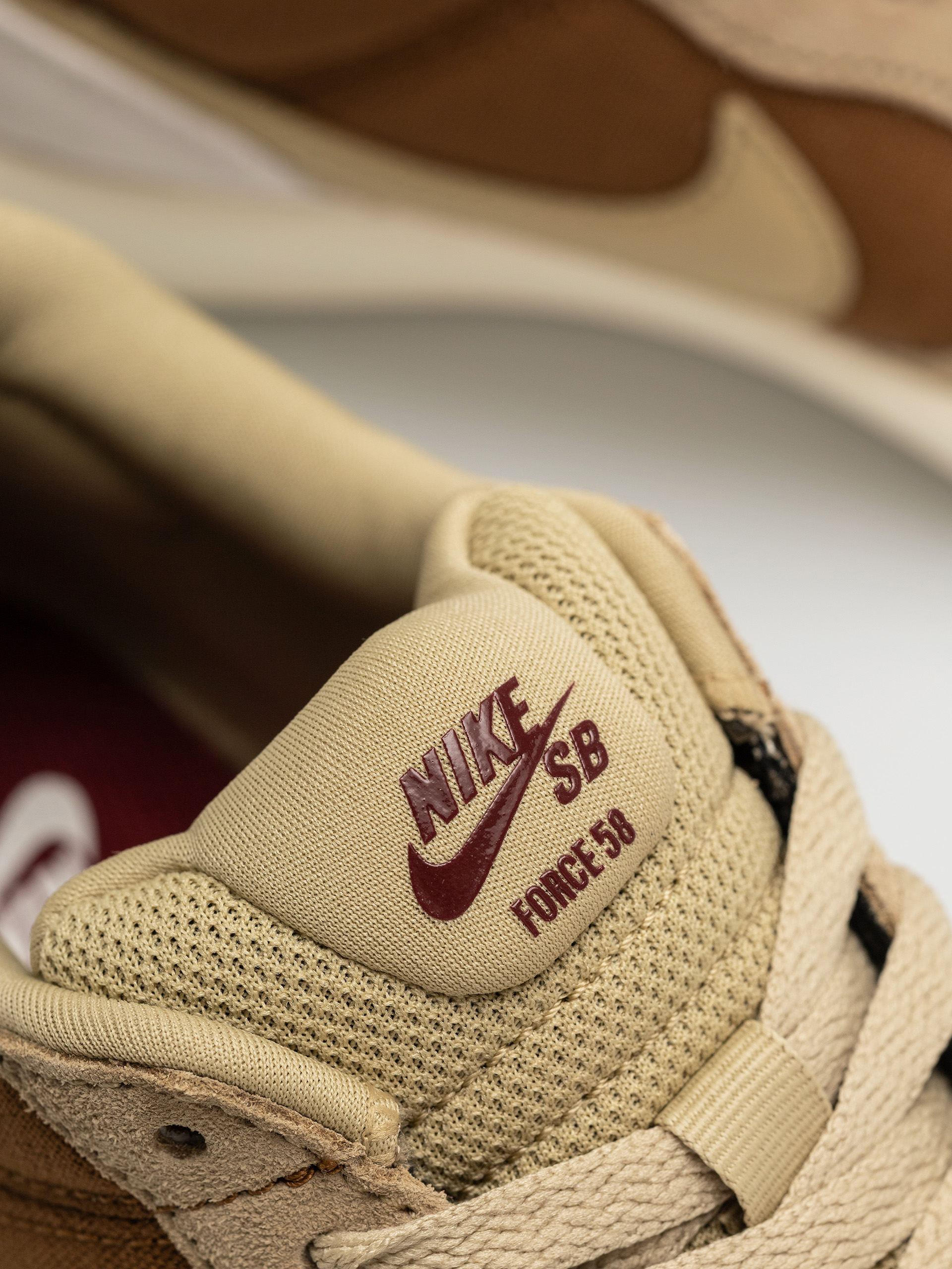 Pantofi Nike SB Force 58 (lt british tan/parachute beige)