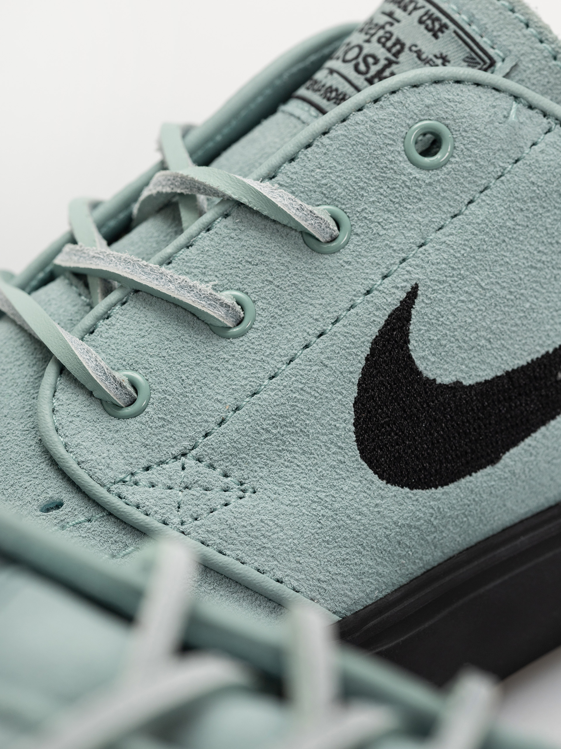 Pantofi Nike SB Zoom Janoski OG+ (cannon/black black gum light brown)