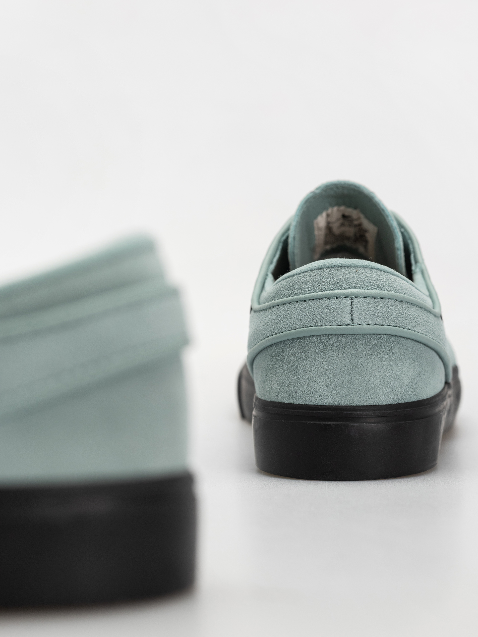 Pantofi Nike SB Zoom Janoski OG+ (cannon/black black gum light brown)