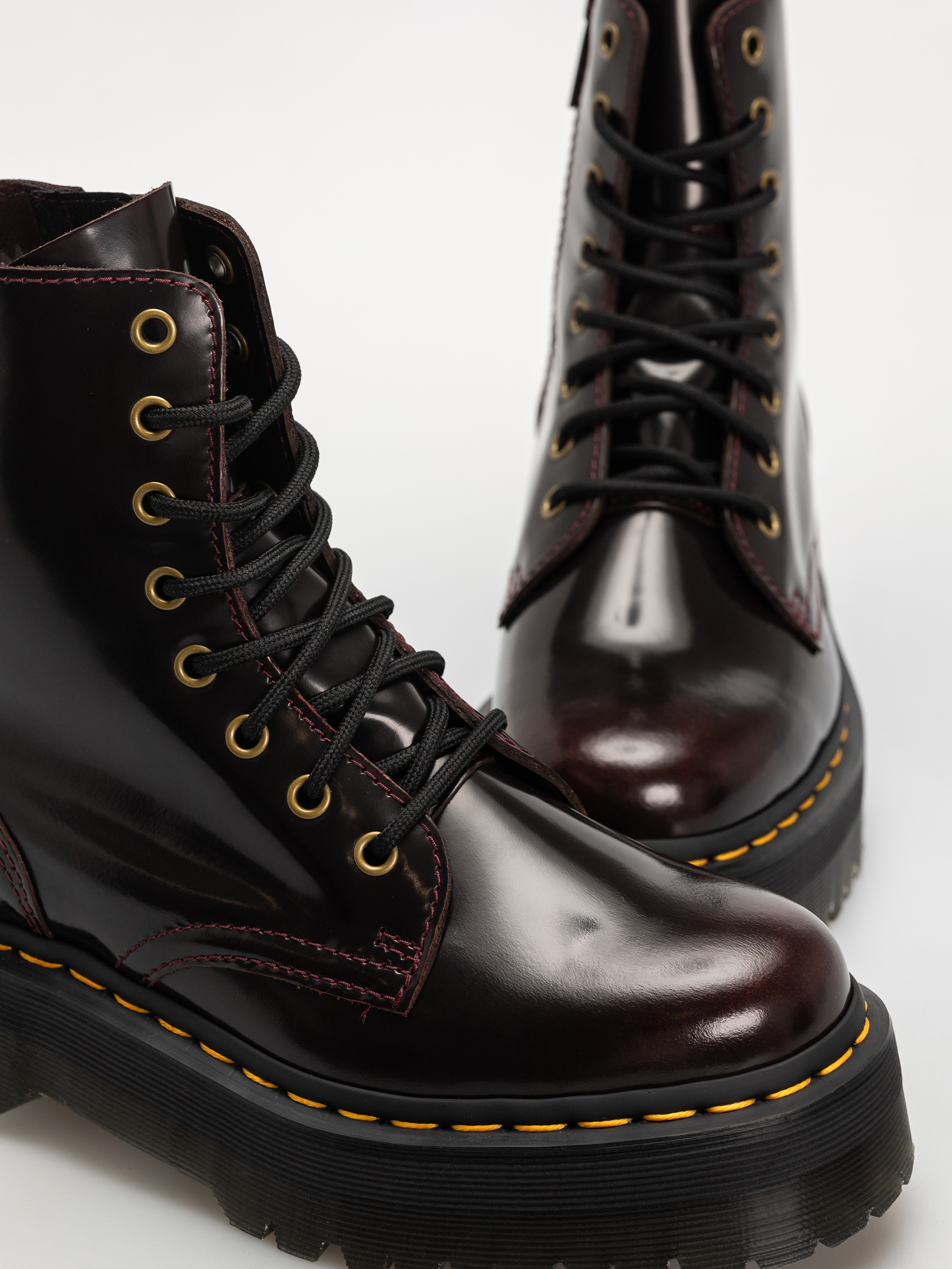 Pantofi Dr. Martens Jadon (cherry red arcadia)
