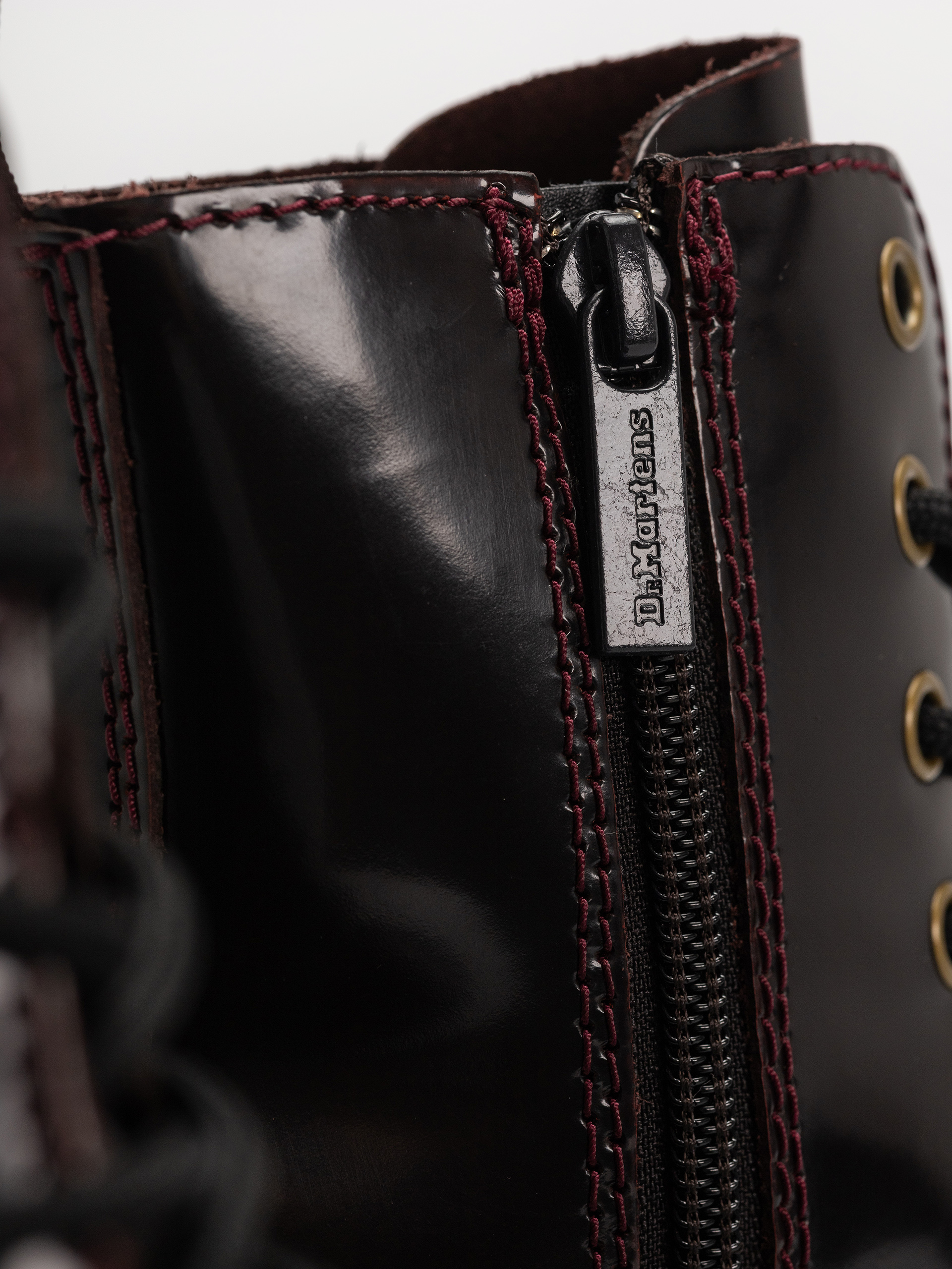 Pantofi Dr. Martens Jadon (cherry red arcadia)