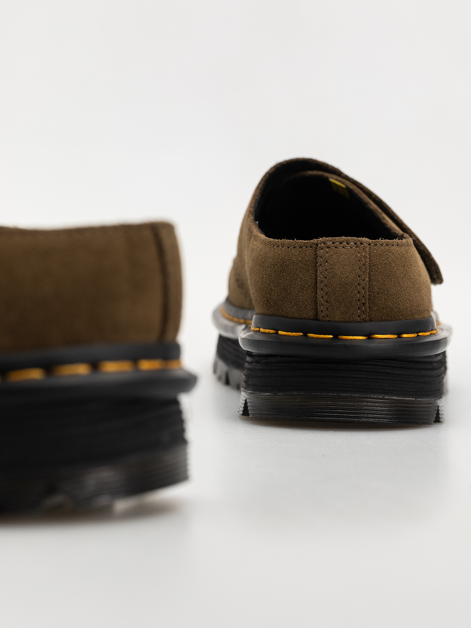 Pantofi Dr. Martens ZebZag AnyWair Mule - maro (dms olive eh suede)