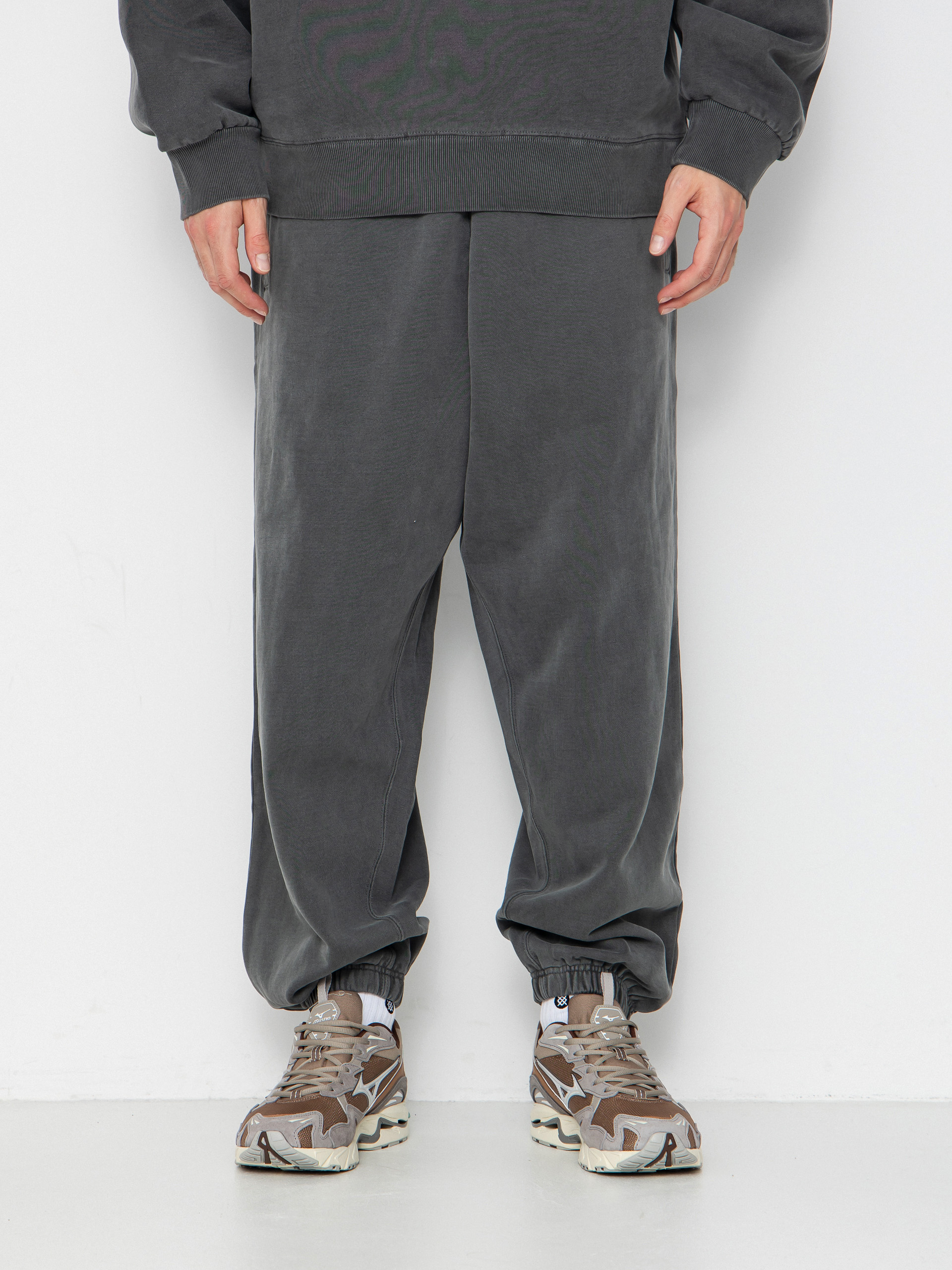 Pantaloni Carhartt WIP Vista Grand Sweat (black/garment dyed)