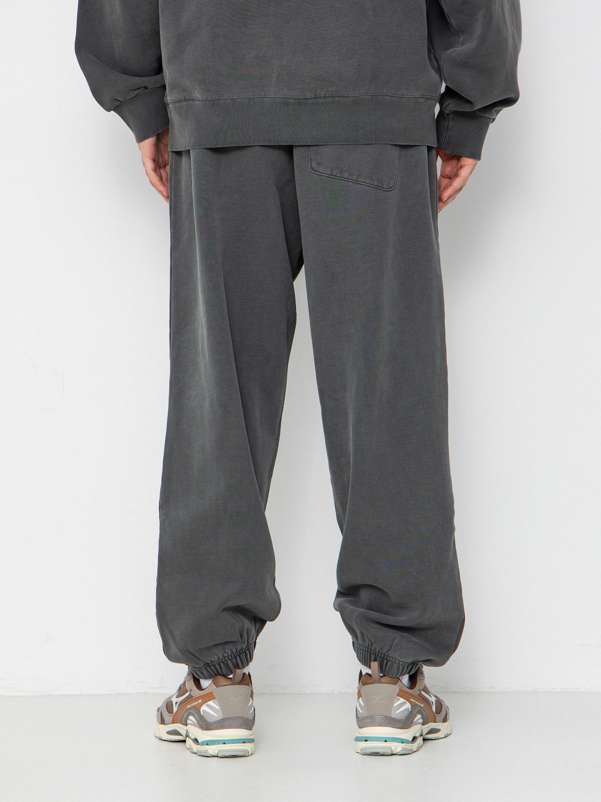 Pantaloni Carhartt WIP Vista Grand Sweat (black/garment dyed)