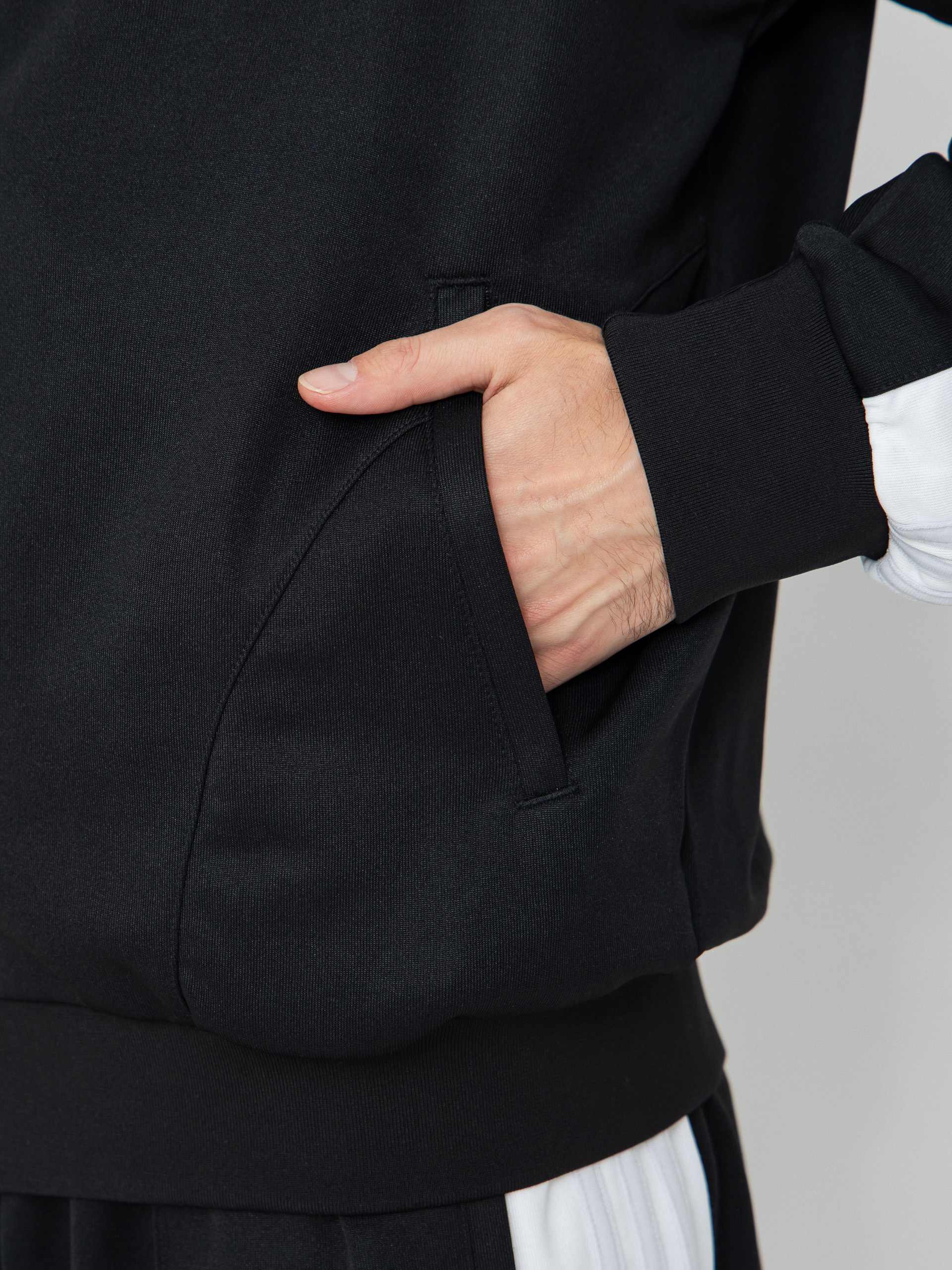 Geacă adidas Tyshawn T (black/white/dshgry)