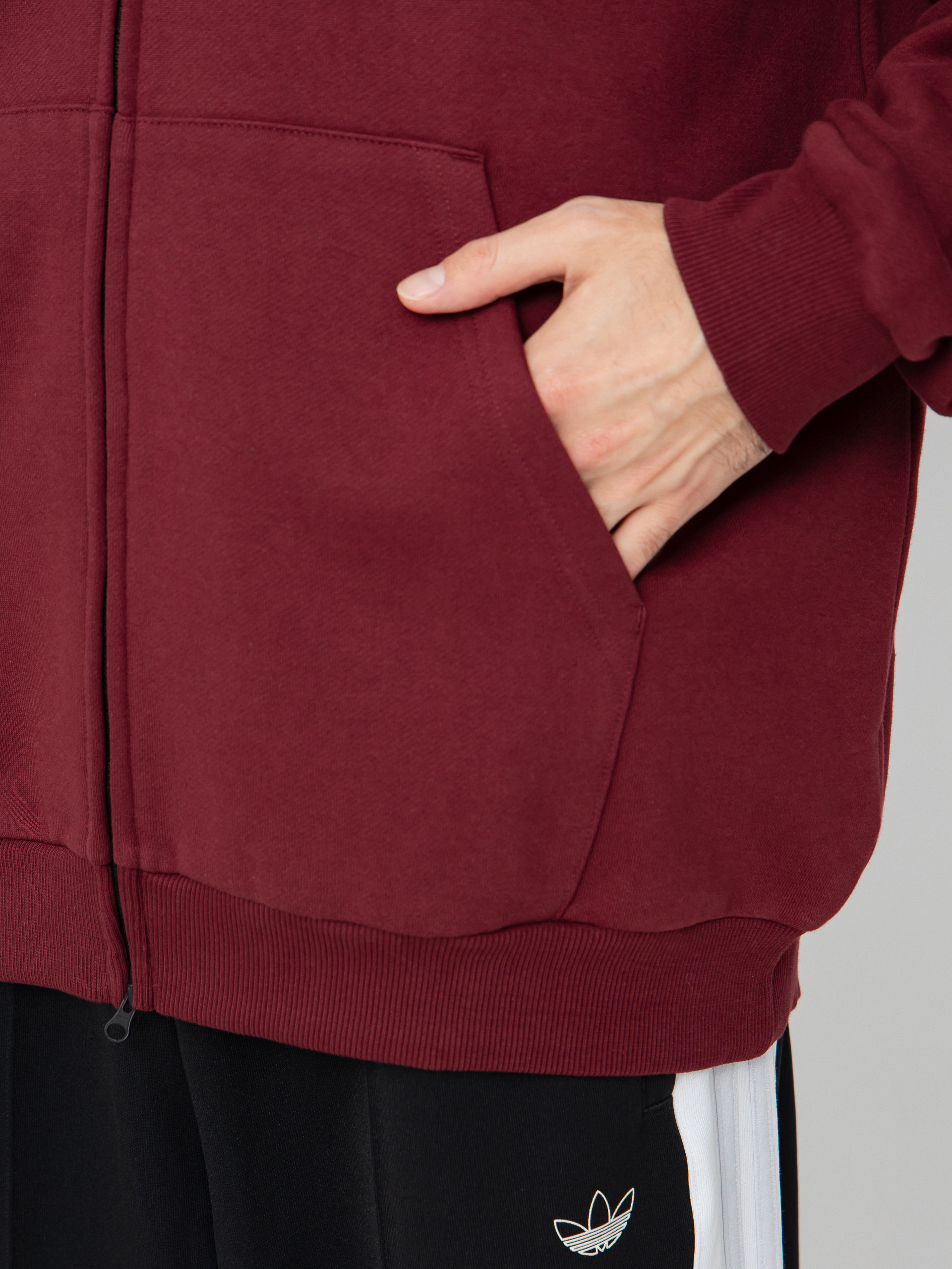 Hanorac cu glugă adidas Shmoo G HD (shared/alumin)