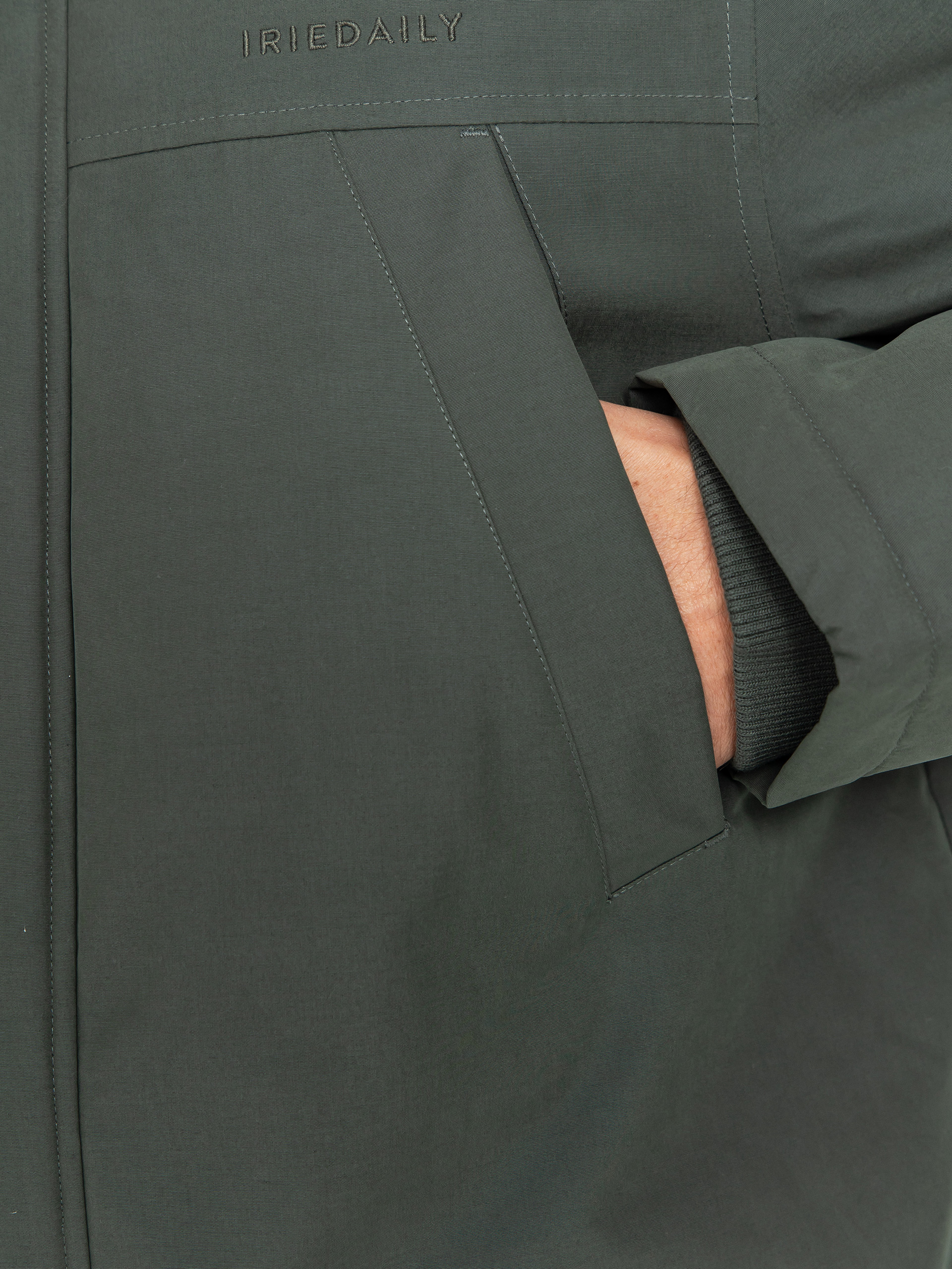 Geacă Iriedaily Nilas Parka (dark jungle)