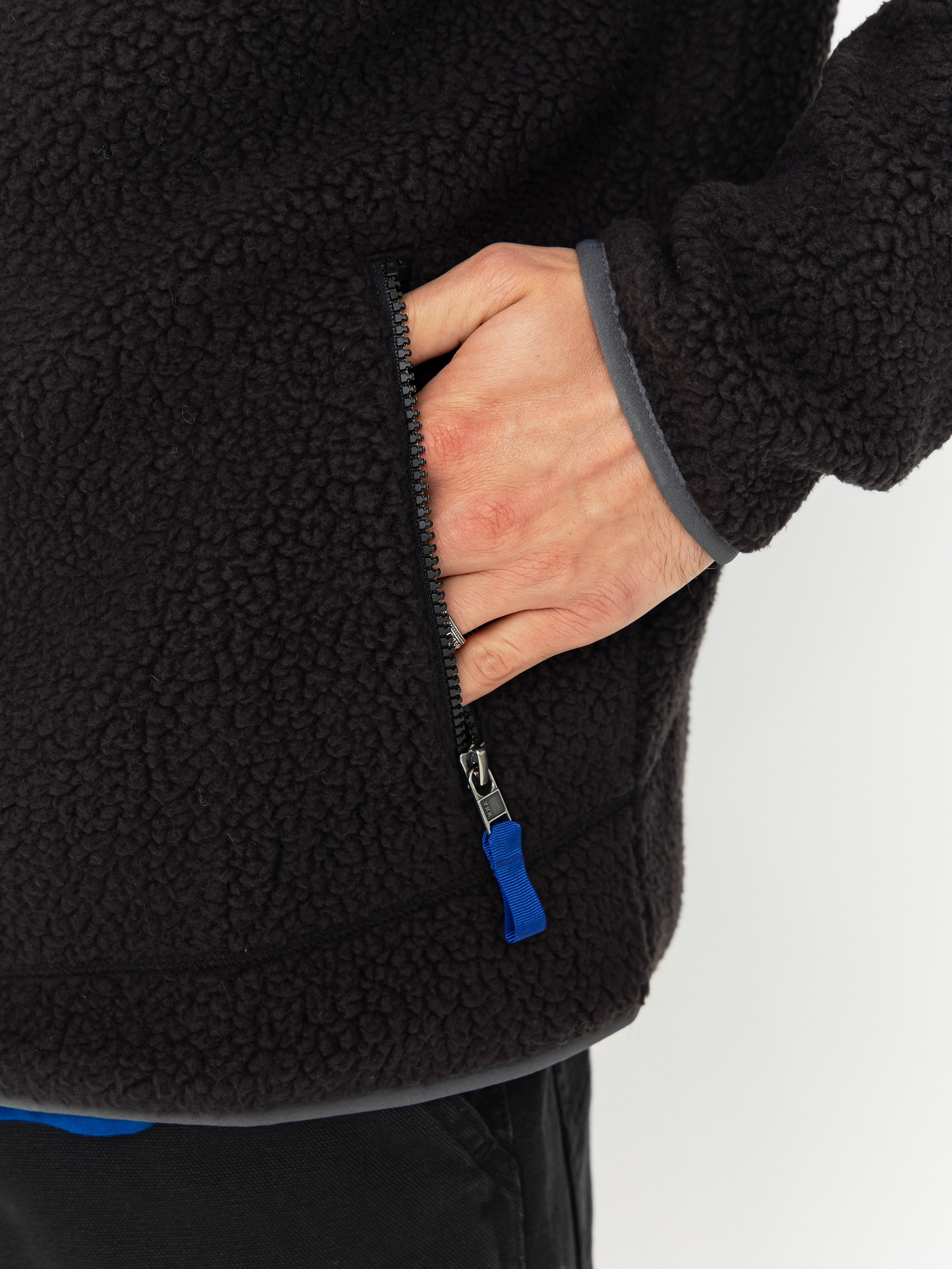 Geacă Patagonia Retro Pile (black w/forge grey)