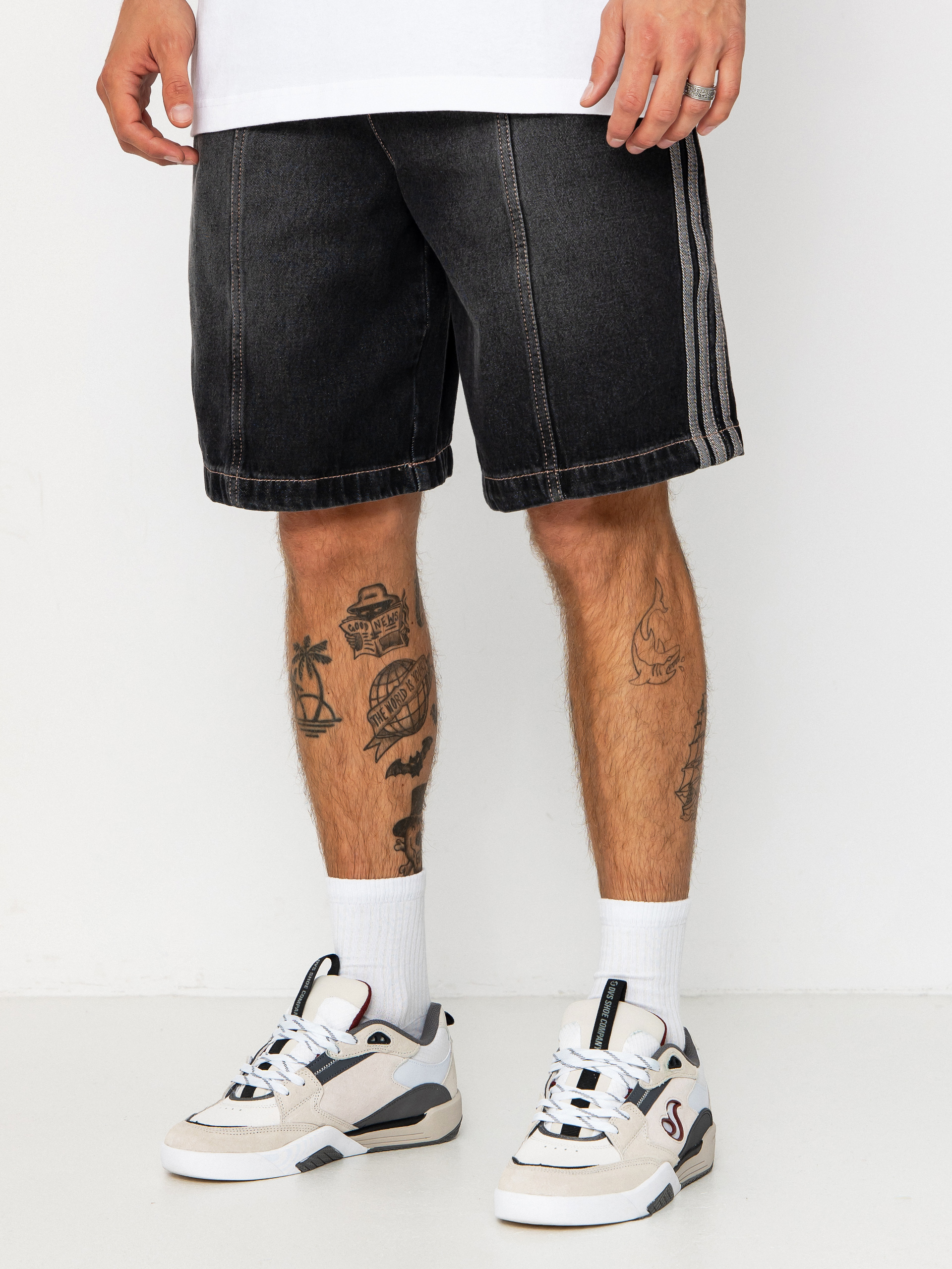 Pantaloni scurți adidas Tyshawn (black)