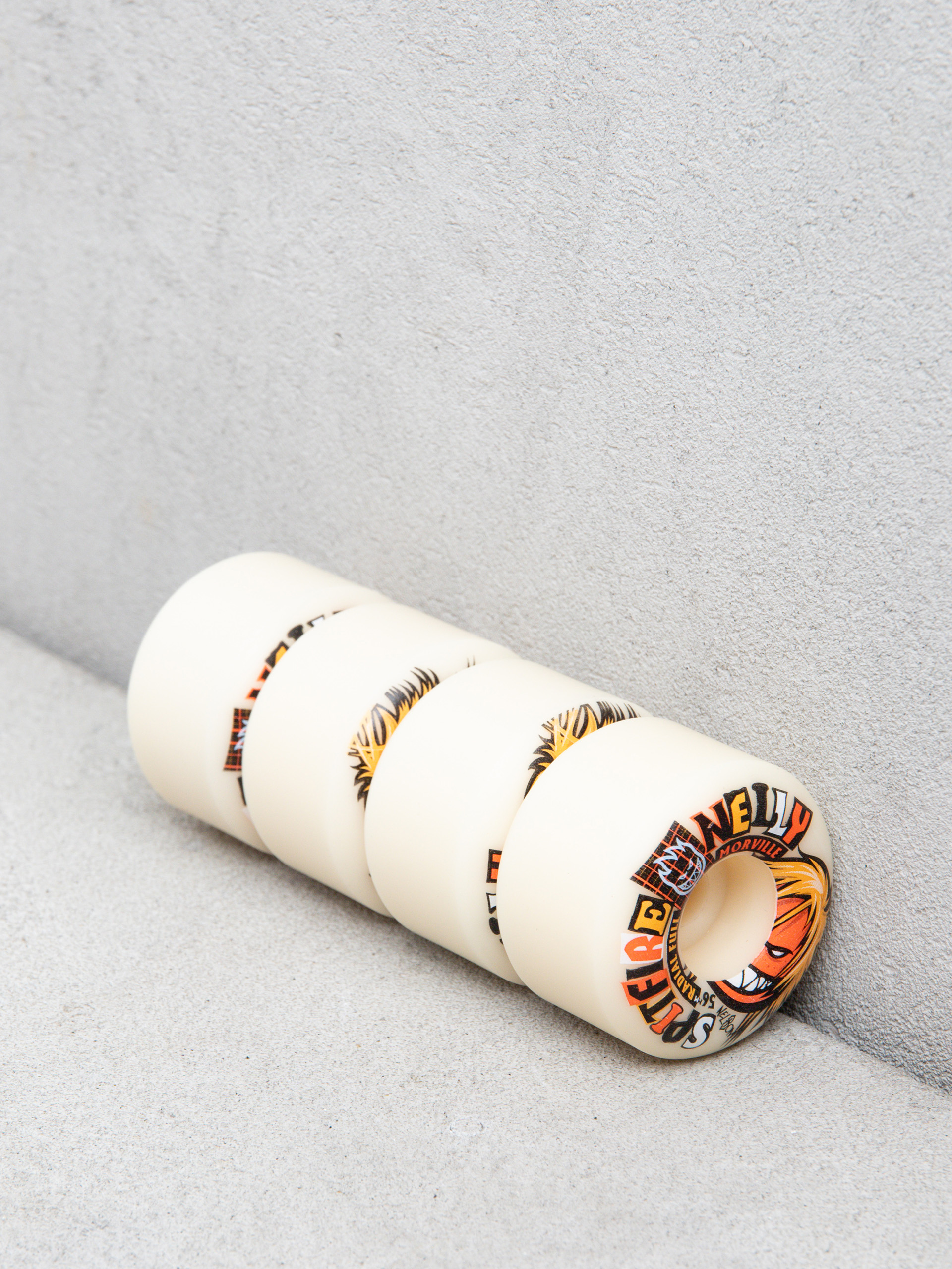 Role Spitfire F4 99D Morville Rough Cut Radial Full (natural)