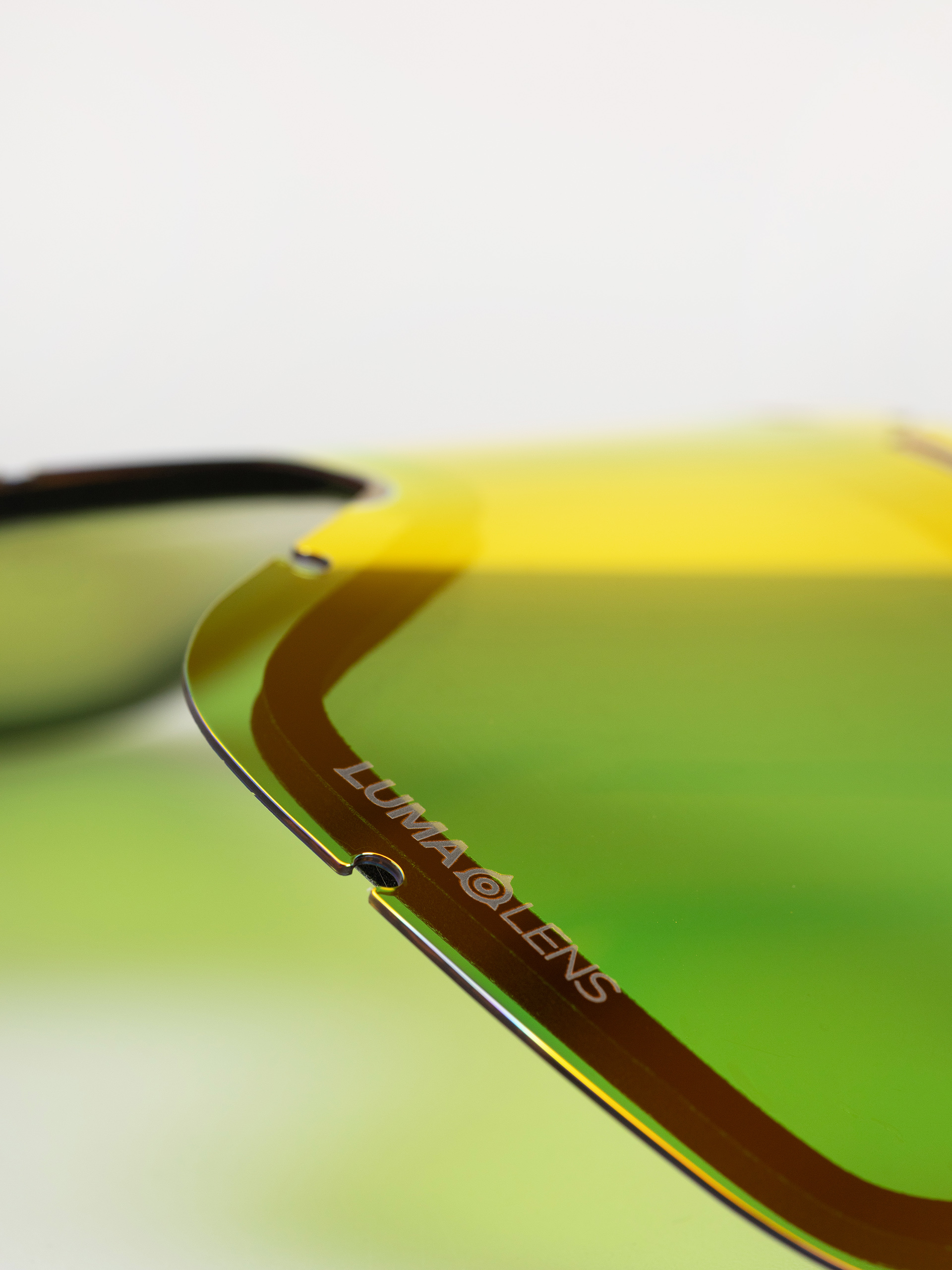 Sticle pentru ochelari Dragon D1 (lumalens yellow red ion)