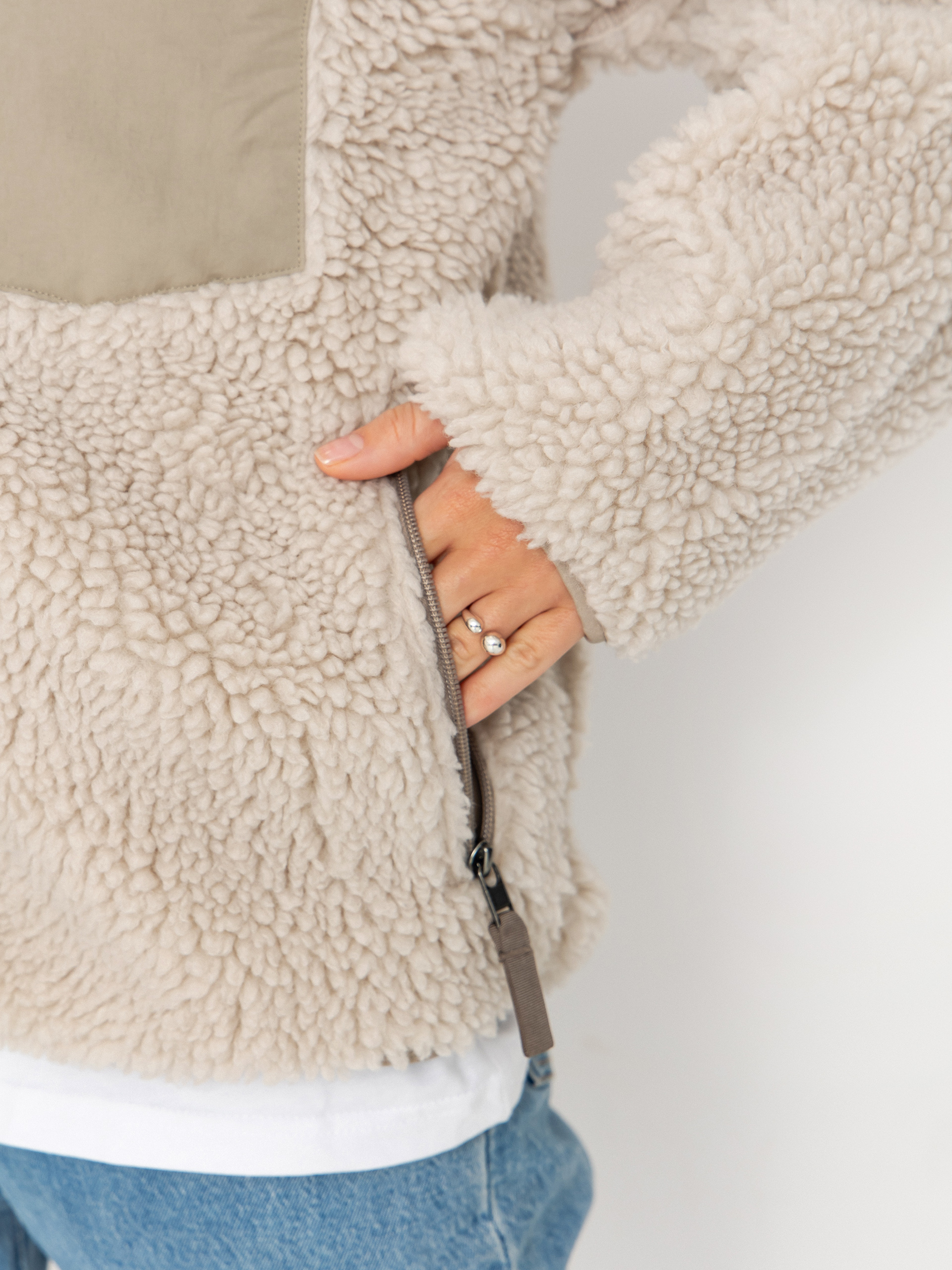 Geacă Patagonia Classic Retro X Wmn (natural)