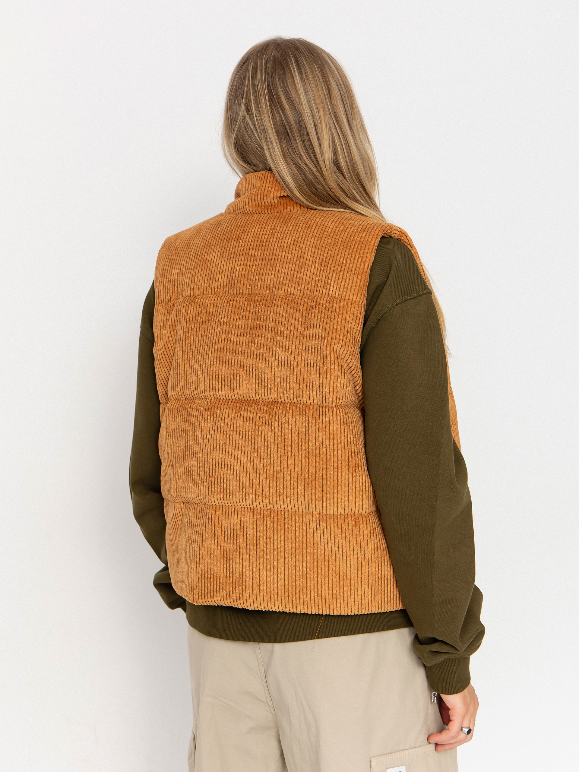 Vestă New Balance Wide Wale Corduroy Wmn (brown)