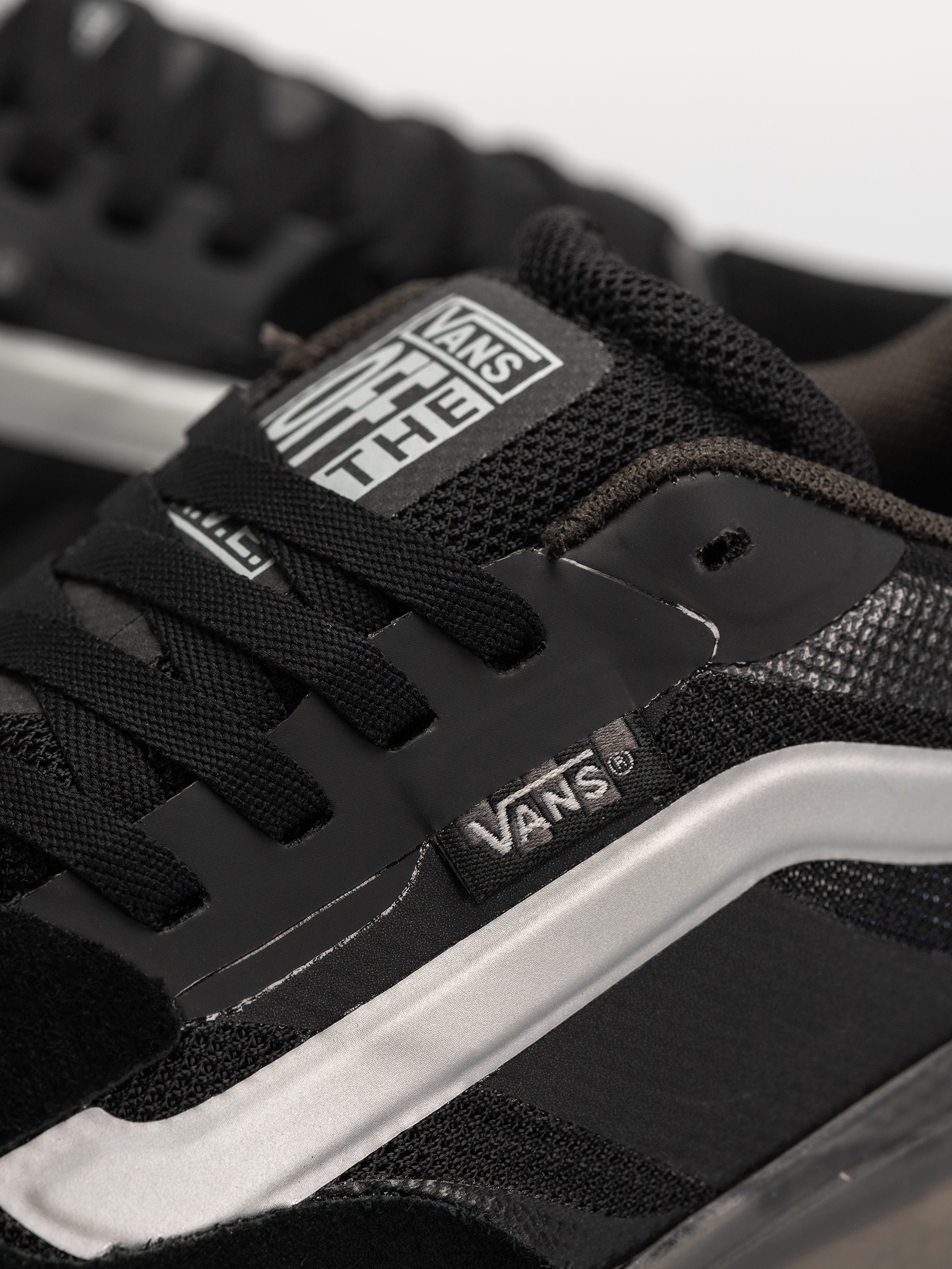 Pantofi Vans Skate Ave 2.0 (black/metallic)