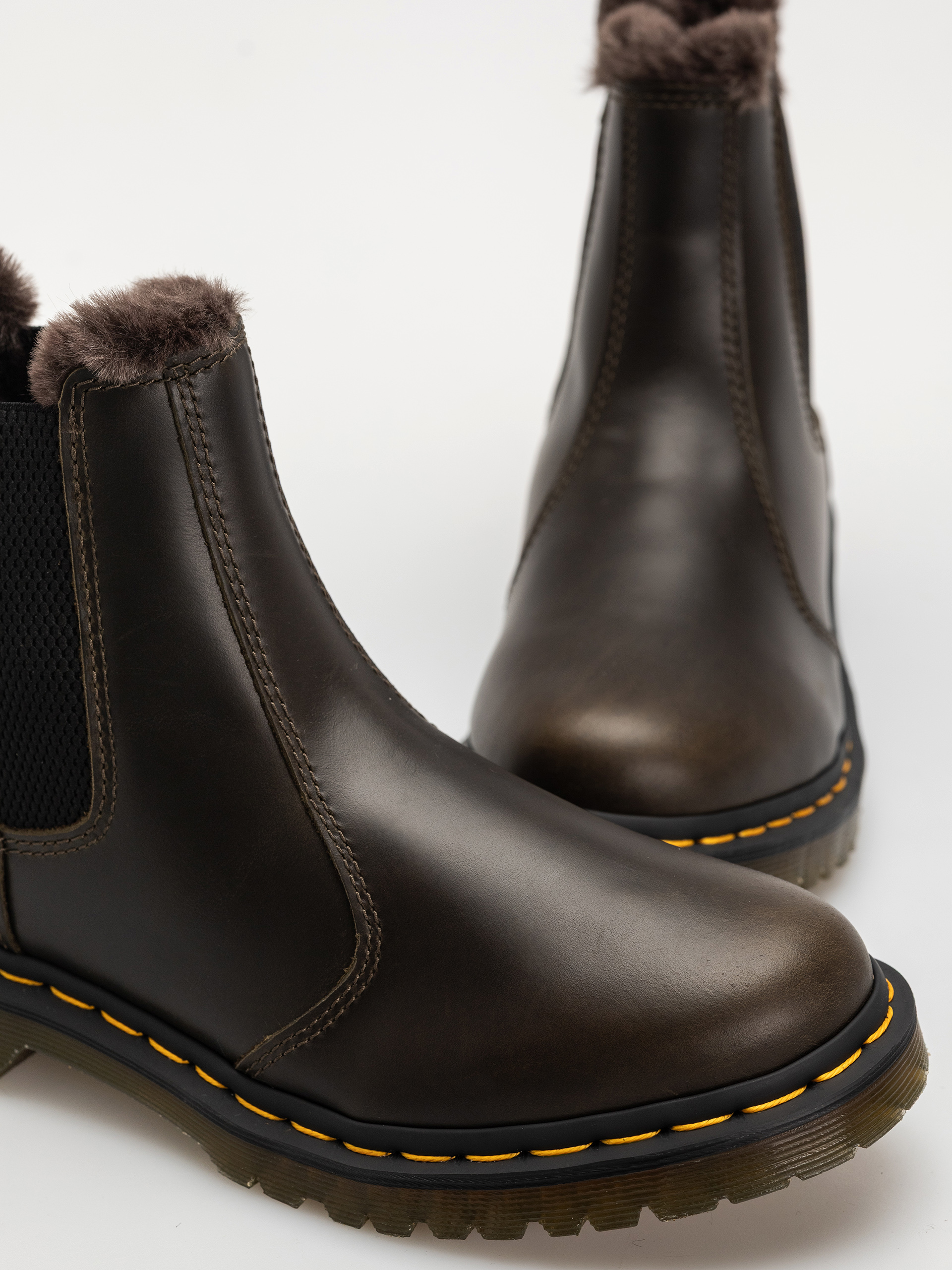 Pantofi Dr. Martens 2976 Leonore Chelsea Wmn (dark taupe taupe orleans)