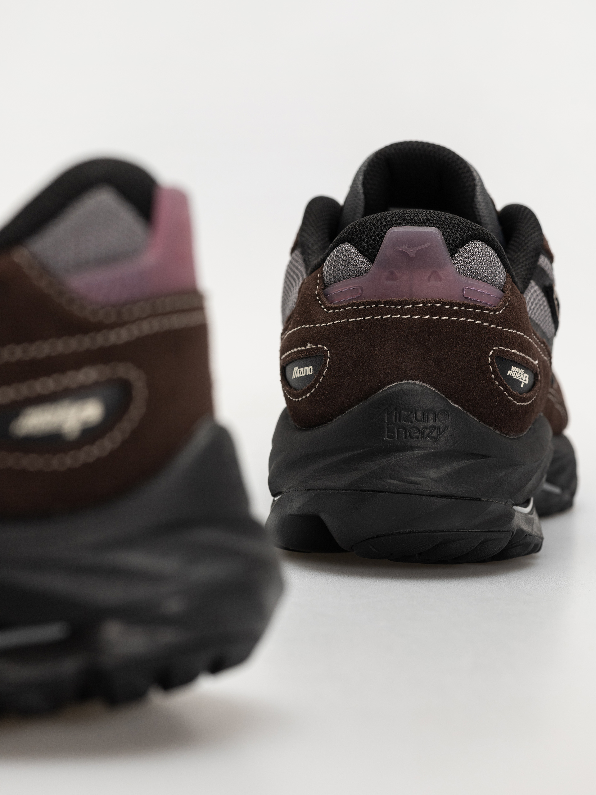 Pantofi Mizuno Wave Rider (quiet shade/black/mole)