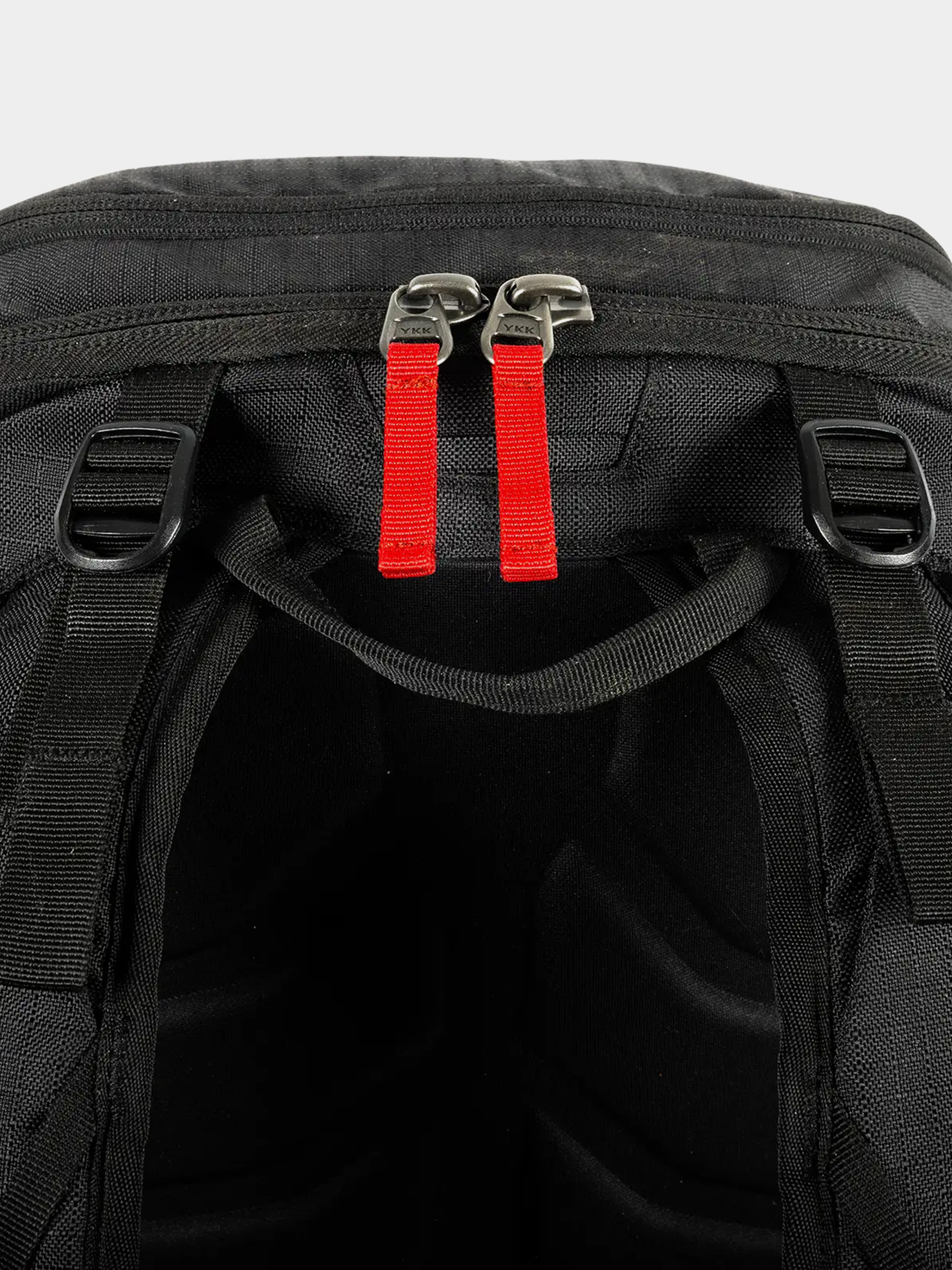 Rucsac Jones Snowboards Deeper 19L (stealth black)