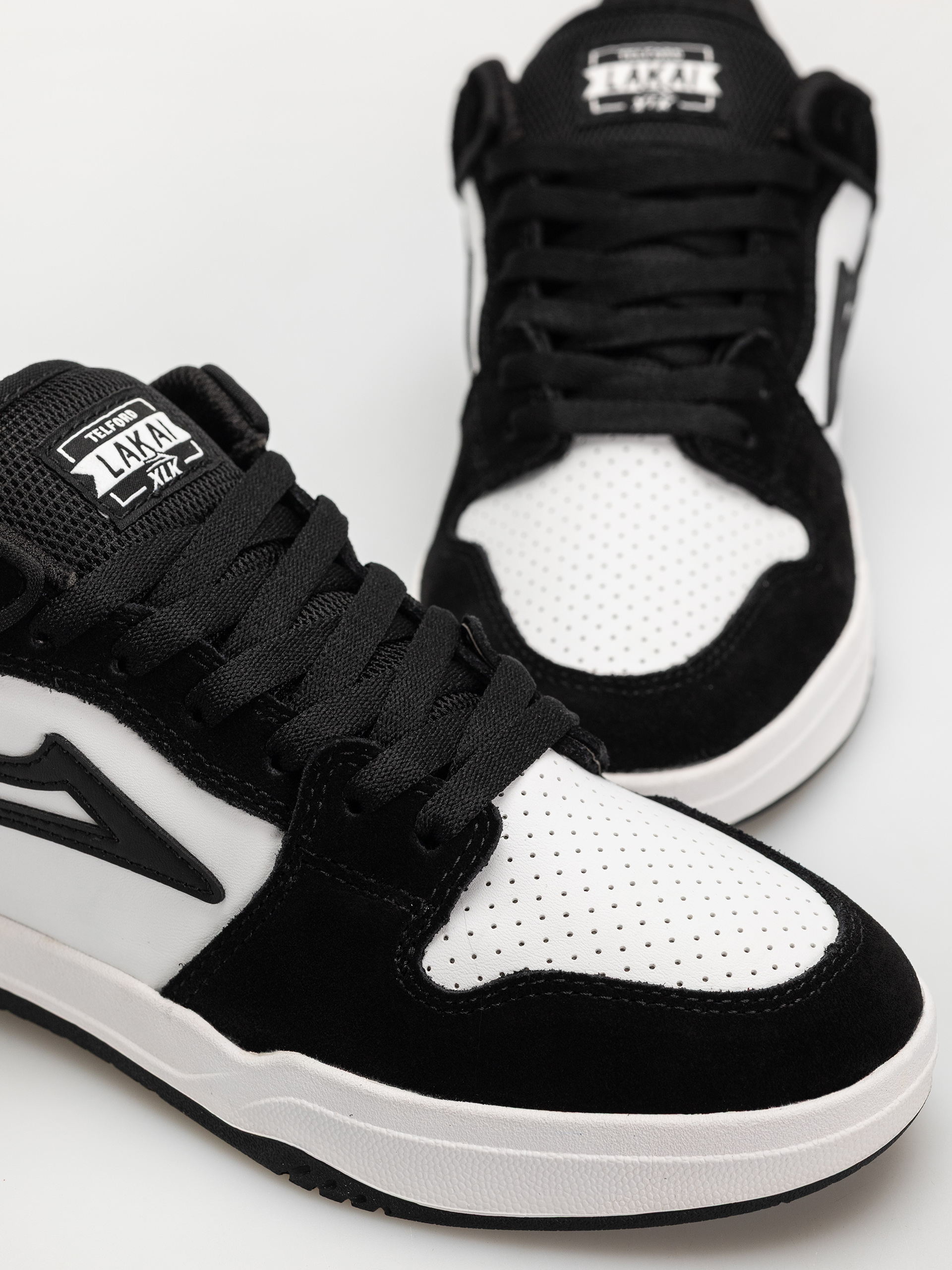 Pantofi Lakai Telford Low (black/white leather)