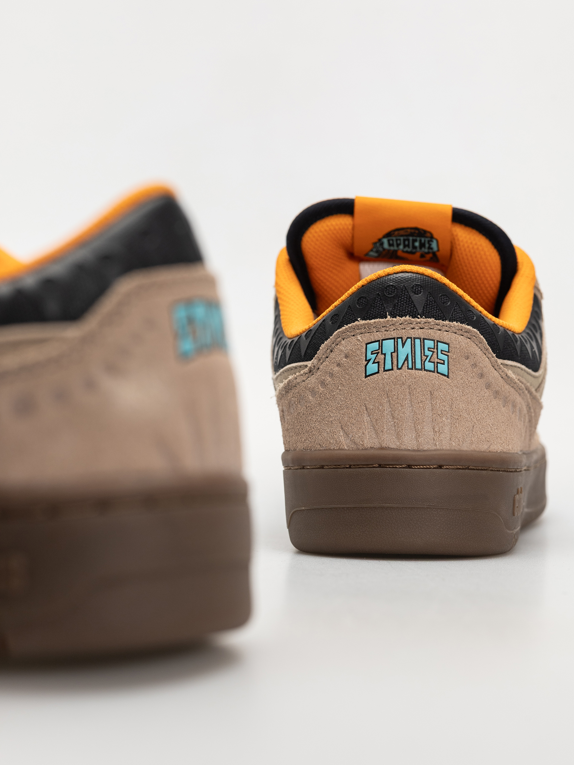 Pantofi Etnies Loot X Apache (tan/gum)