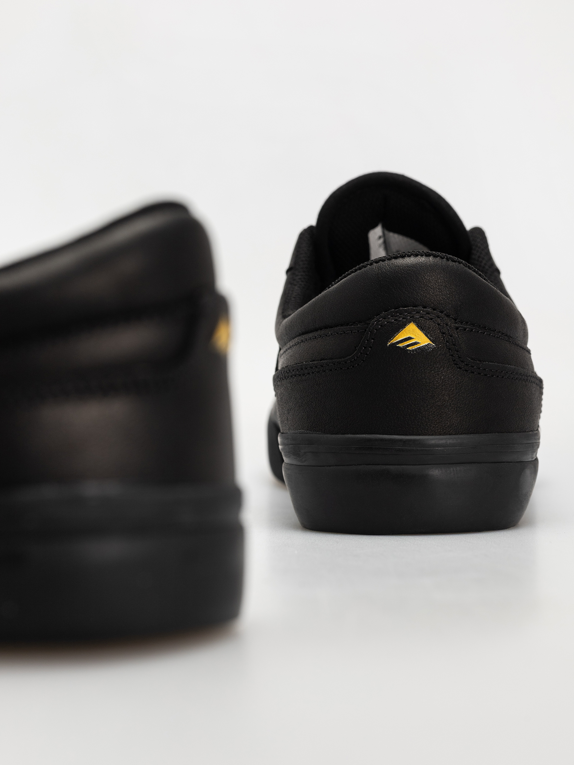 Pantofi Emerica Hoban (black/gold)