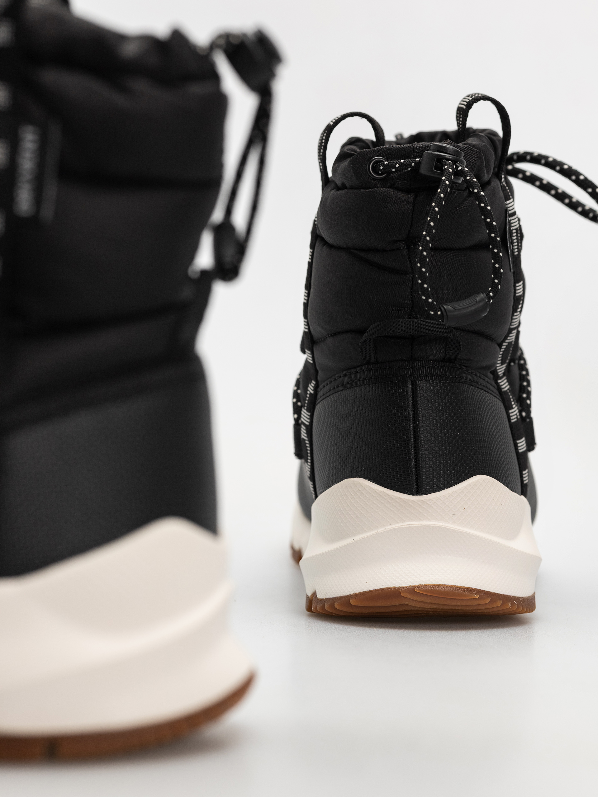 Pantofi The North Face Thermoball Lace Up Wp Wmn (tnf black/gardenia white)