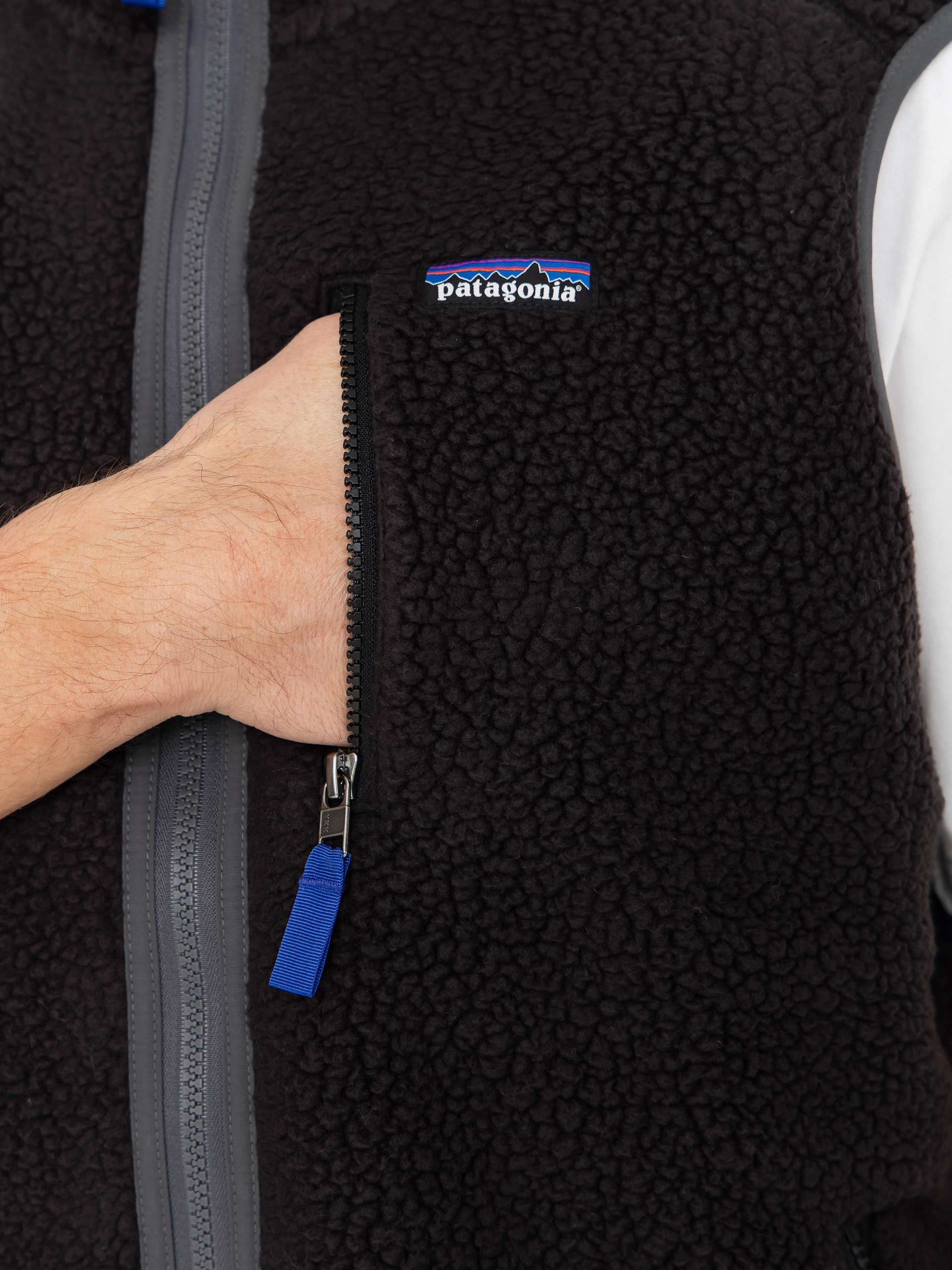 Vestă Patagonia Retro Pile (black w/forge grey)