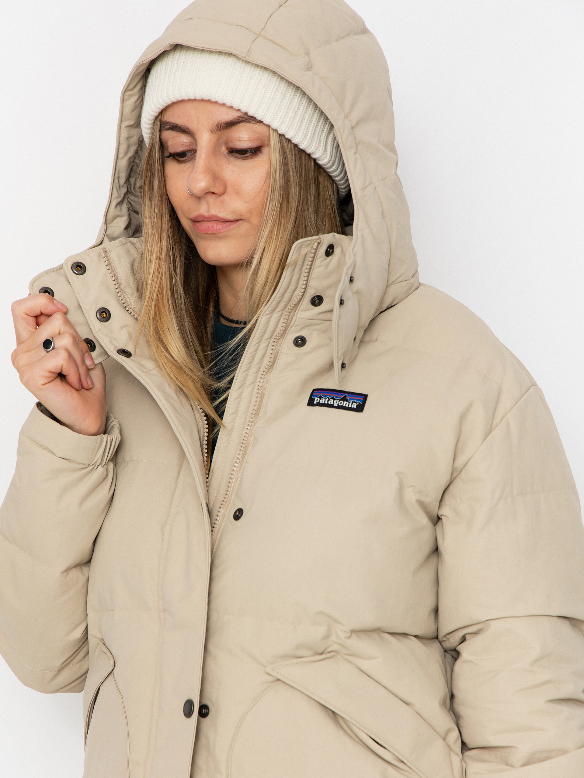 Geacă Patagonia Downdrift Wmn (oar tan w/seabird grey)