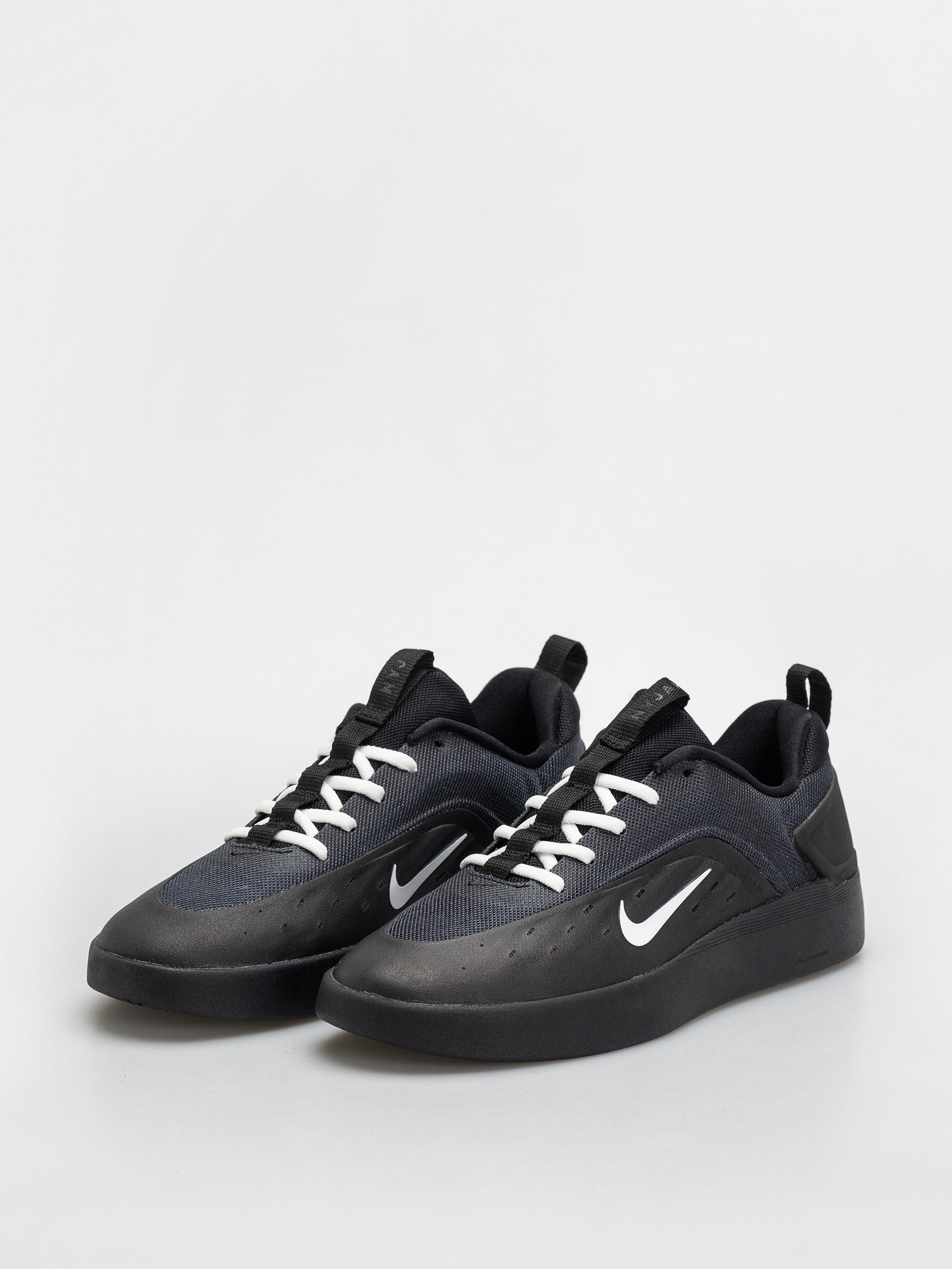 Pantofi Nike SB Zoom Nyjah 4 (black/white black white)