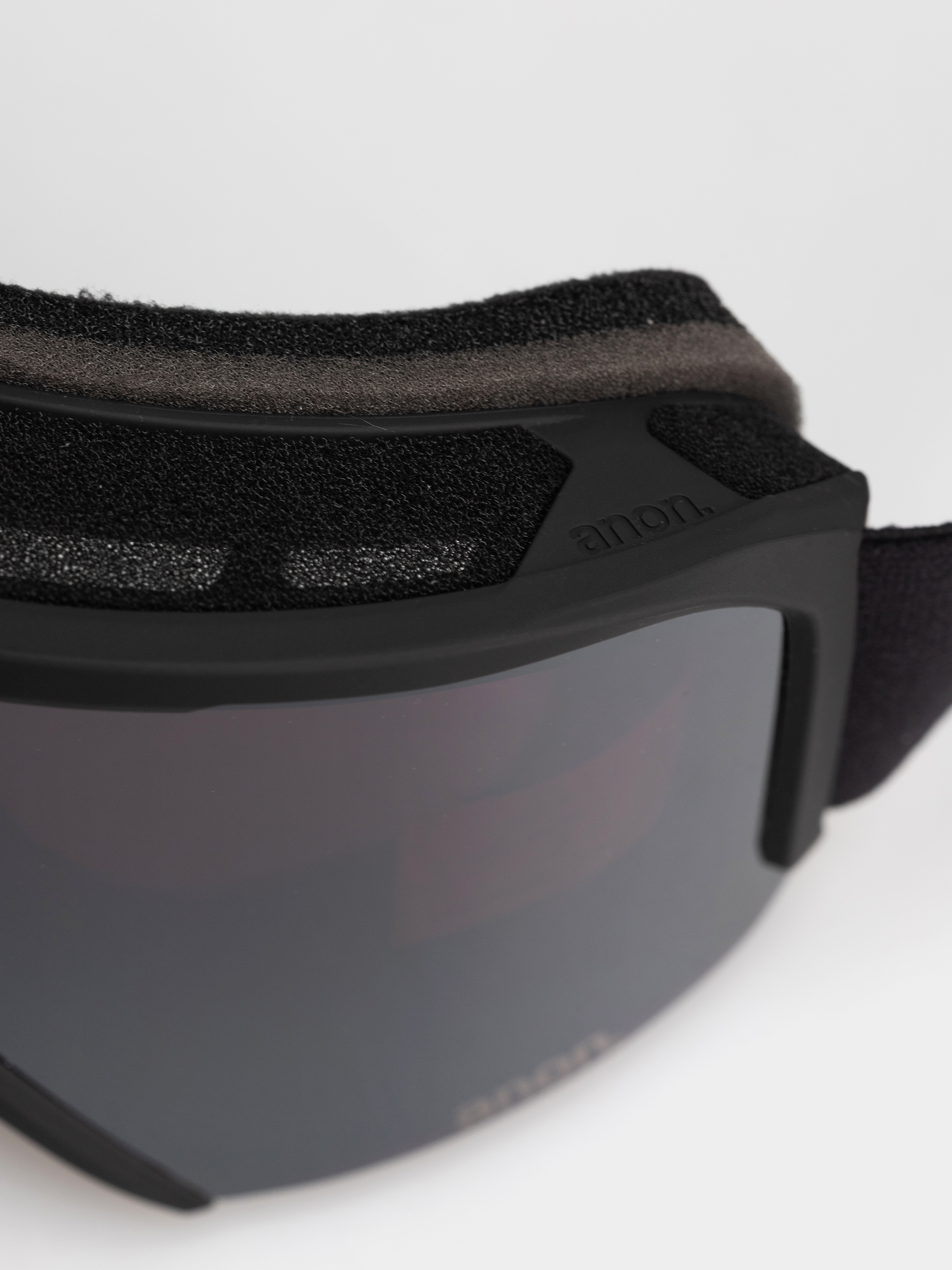 Ochelari pentru snowboard Anon Nesa (smoke/perceive sunny onyx)