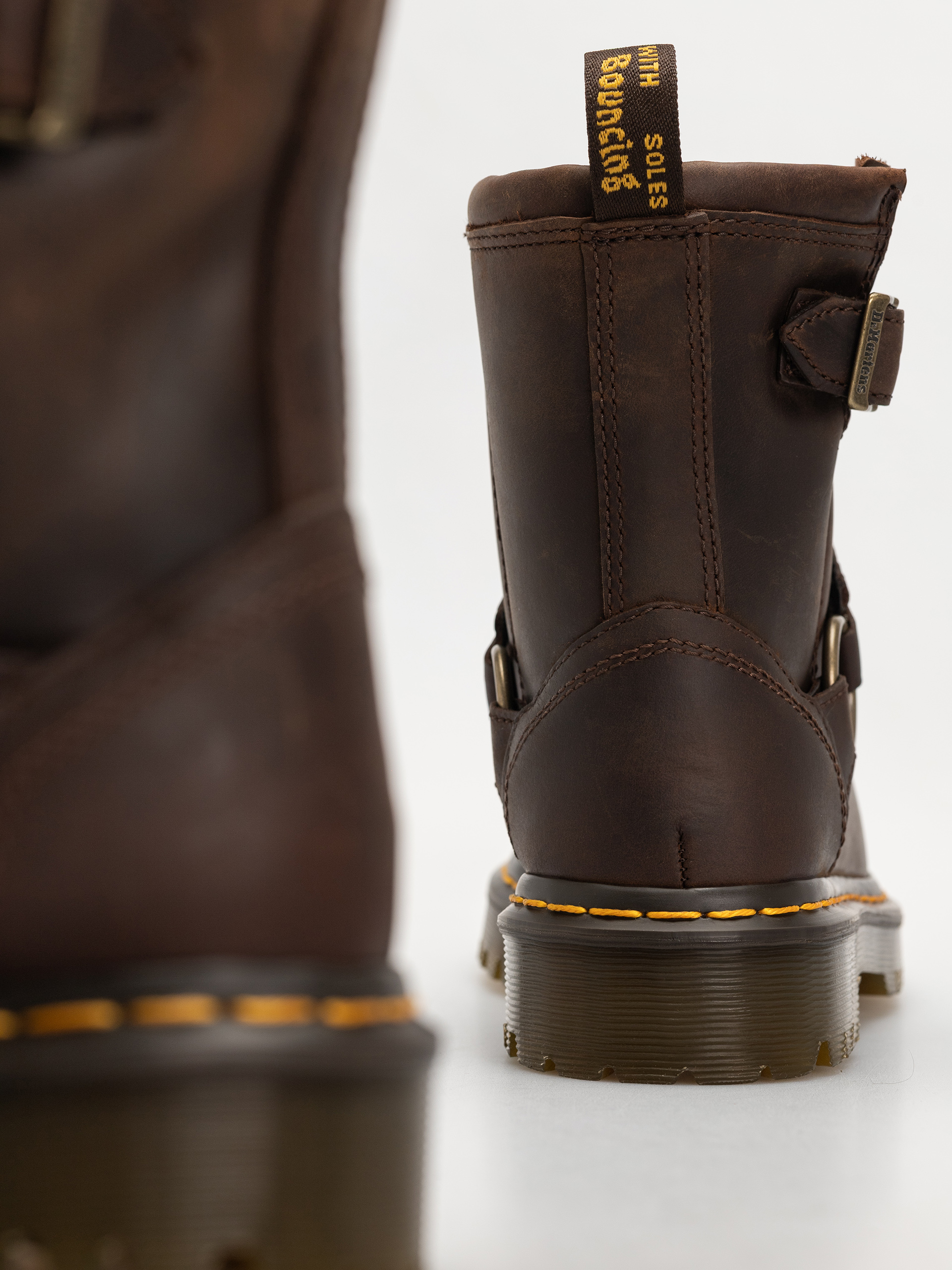 Pantofi Dr. Martens Anistone HRNS Ankle (dark brown crazy horse)