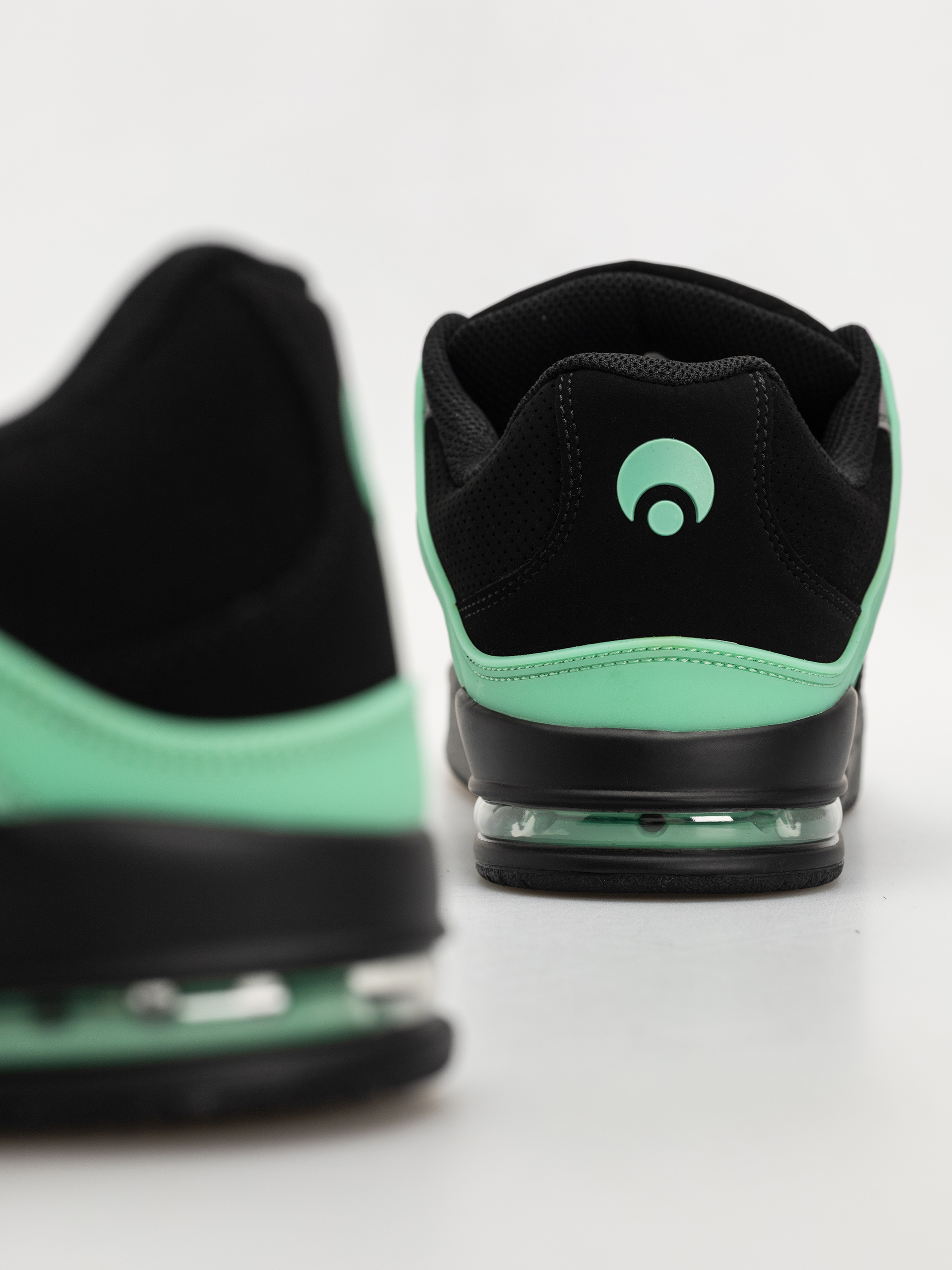 Pantofi Osiris Pixel (blk/chr/grn glow)