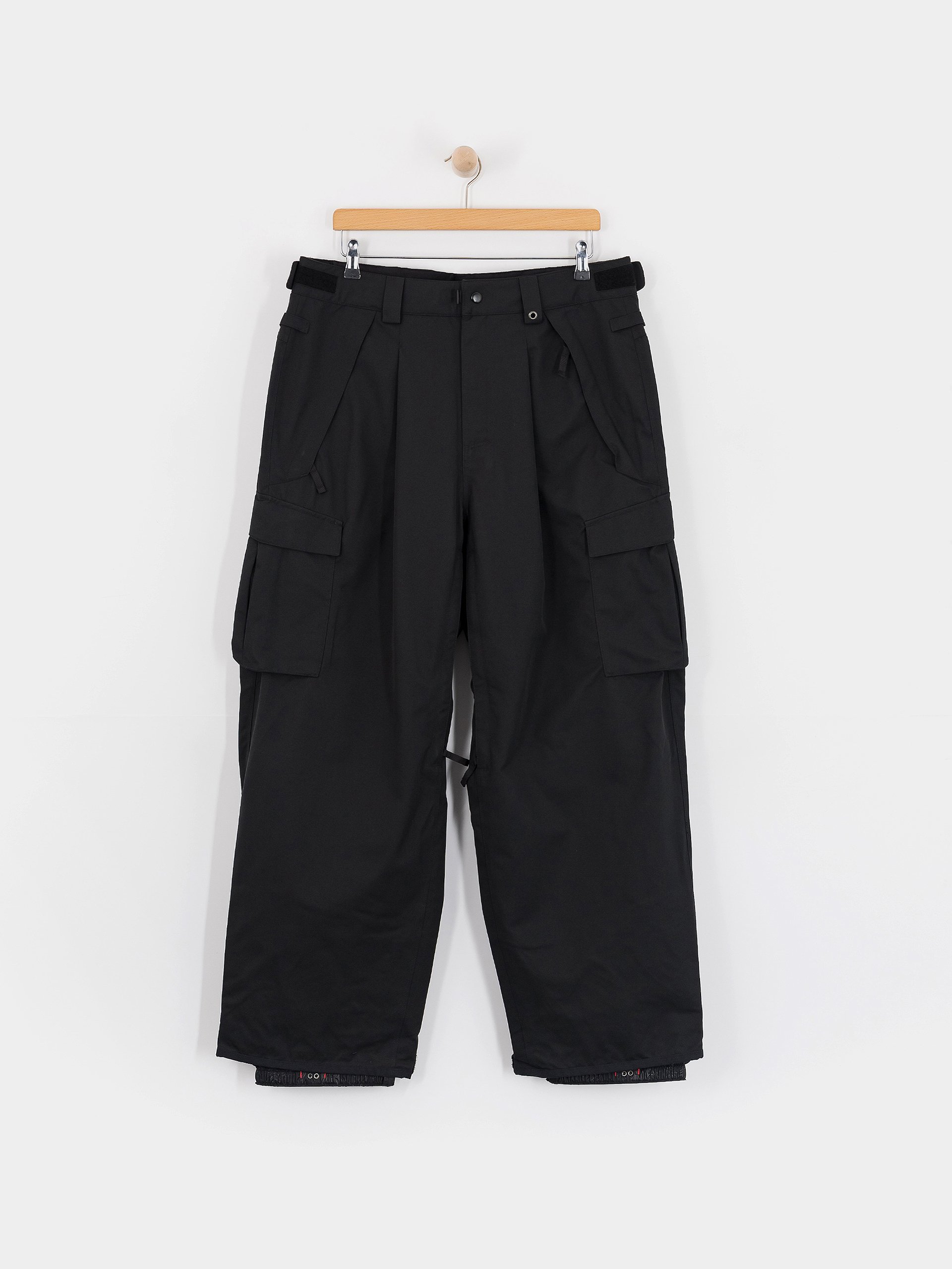 Pantaloni pentru snowboard 686 EssoX Cargo (black)