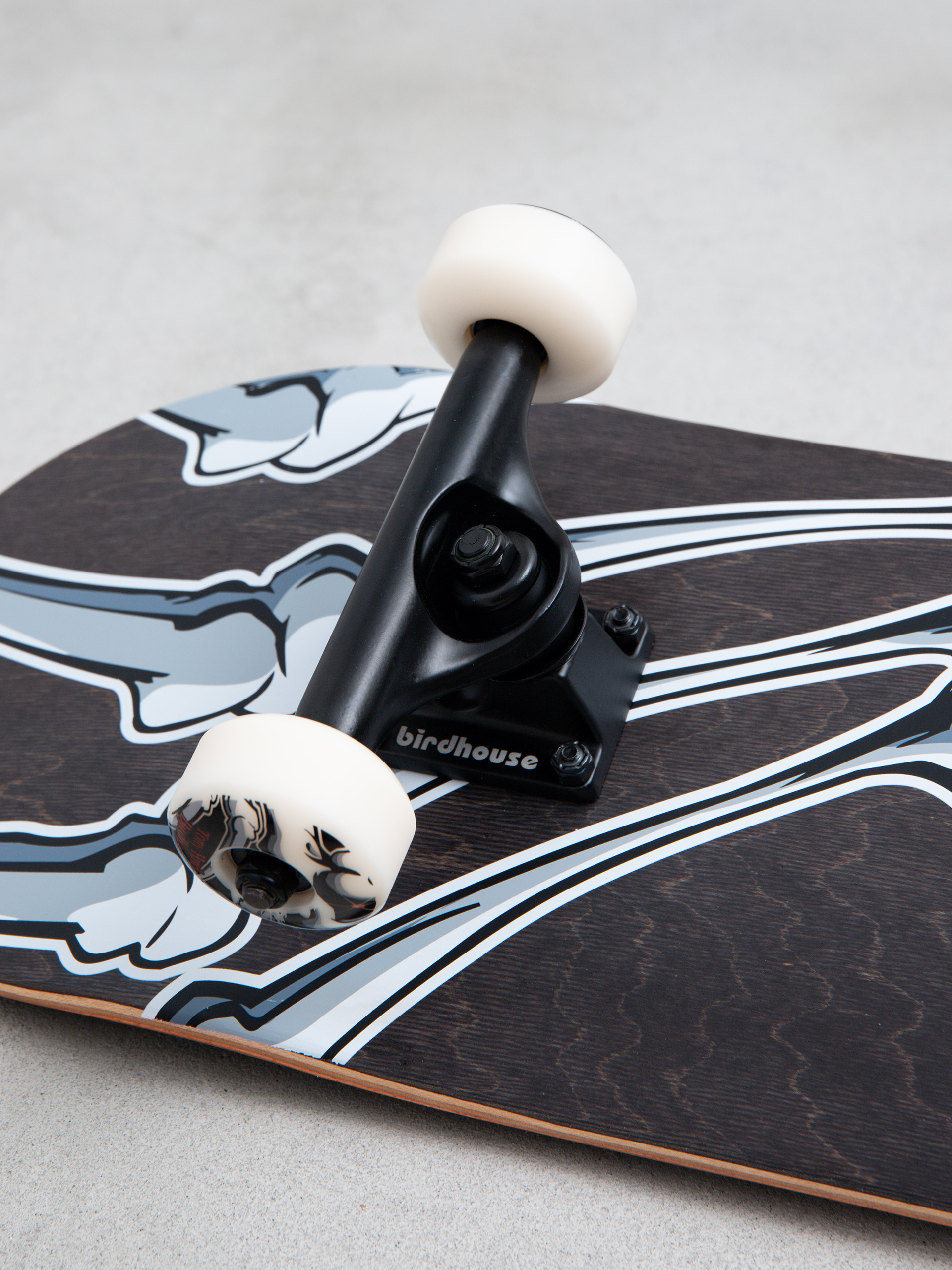 Skateboard Birdhouse Hawk Falcon 1 (black/red)