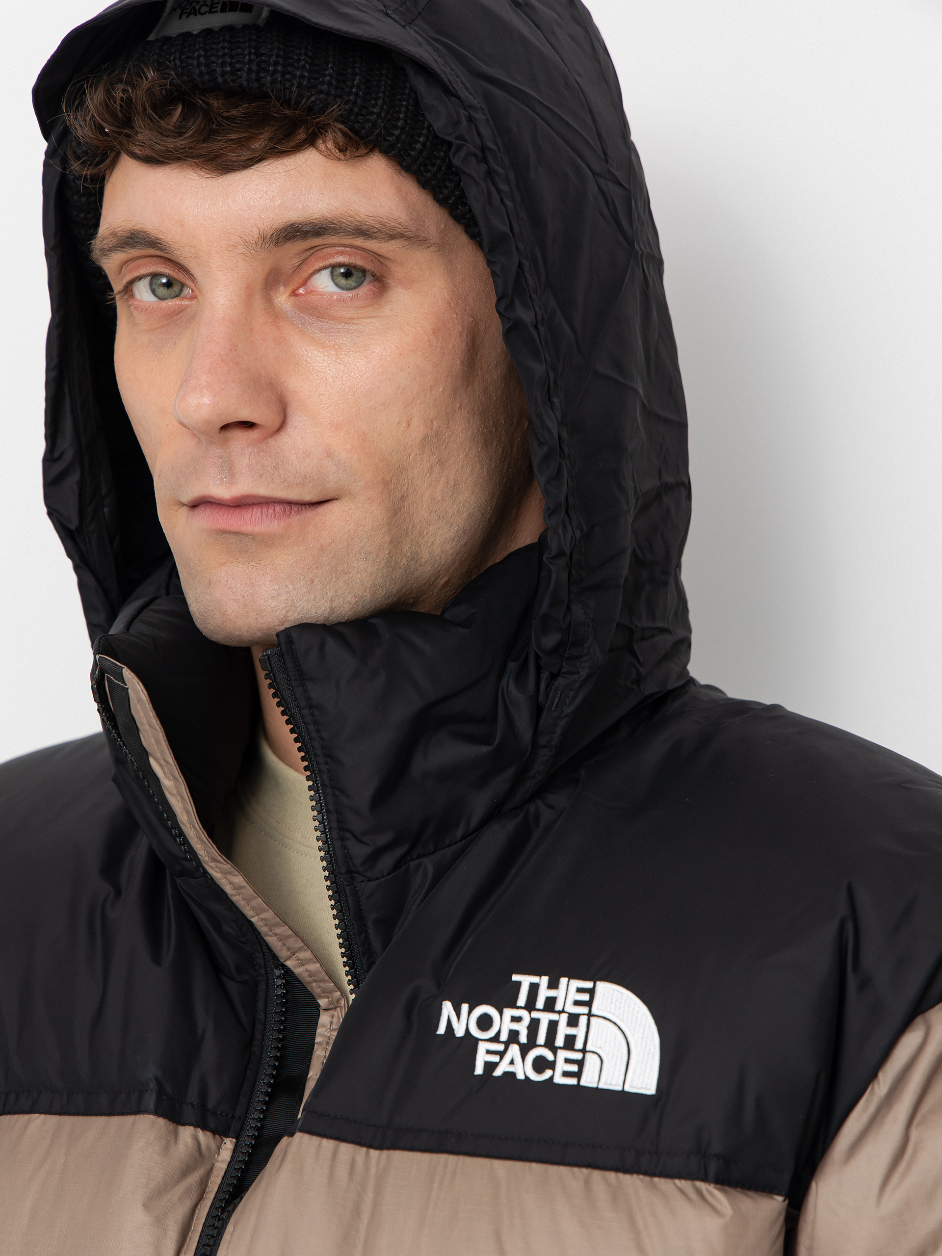 Geacă The North Face 1996 Retro Nuptse (mocha brown/tnf black)