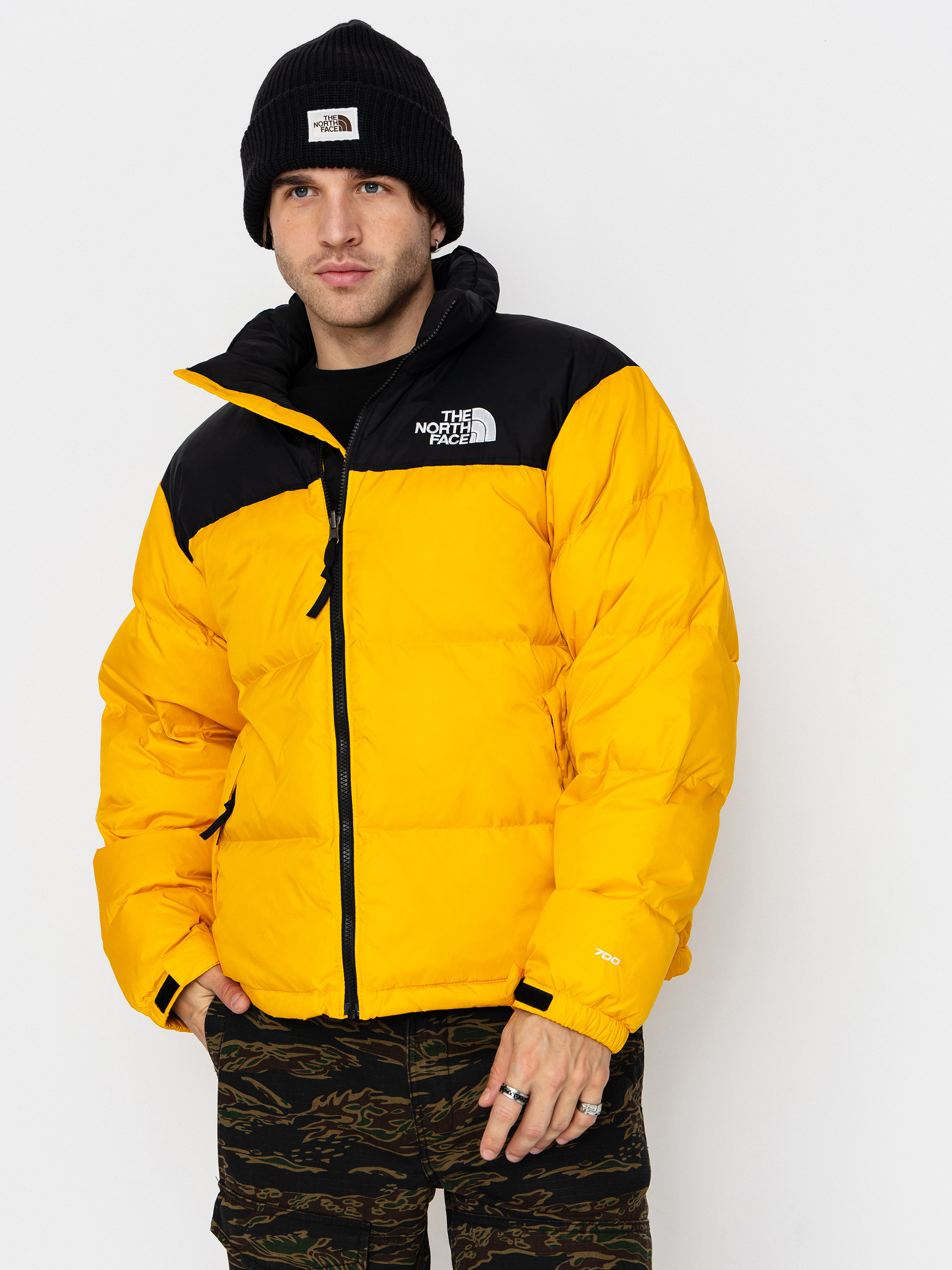 Geacu0103 The North Face 1996 Retro Nuptse (summit gold/tnf black/r)