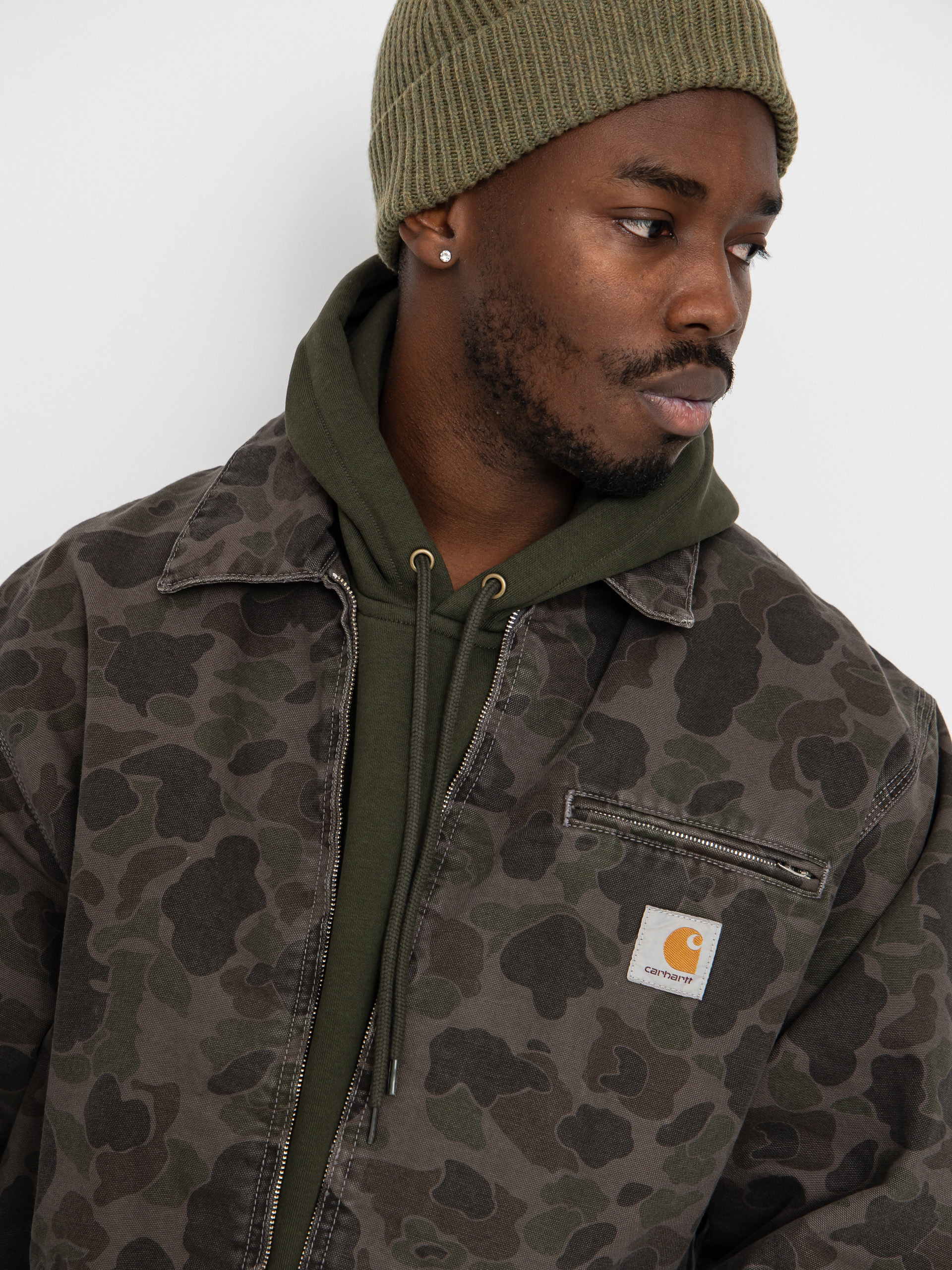 Geacă Carhartt WIP Duck Detroit (camo duck/green/porphyry/garment dyed)