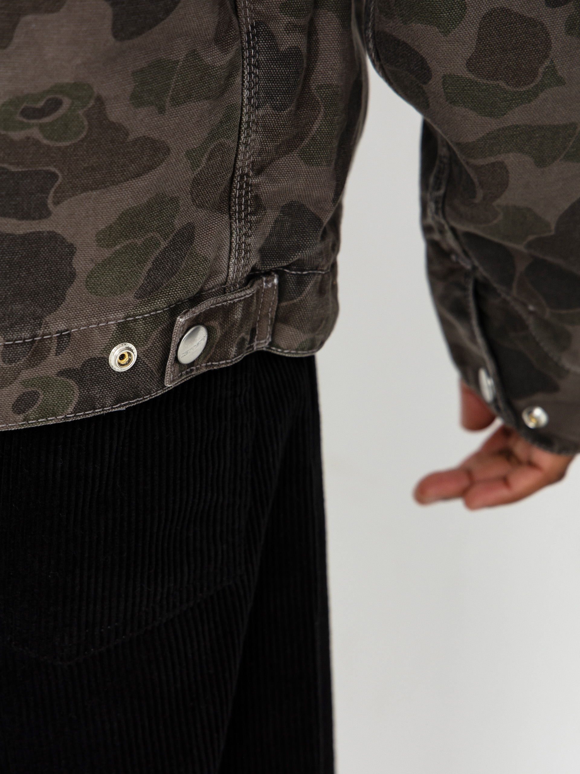 Geacă Carhartt WIP Duck Detroit (camo duck/green/porphyry/garment dyed)