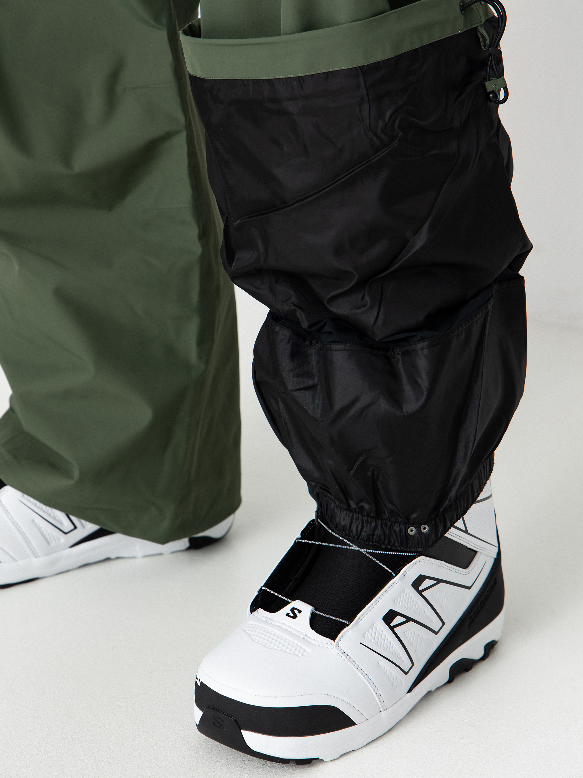 Pentru bărbați Pantaloni pentru snowboard Beyond Medals Park (dark green)