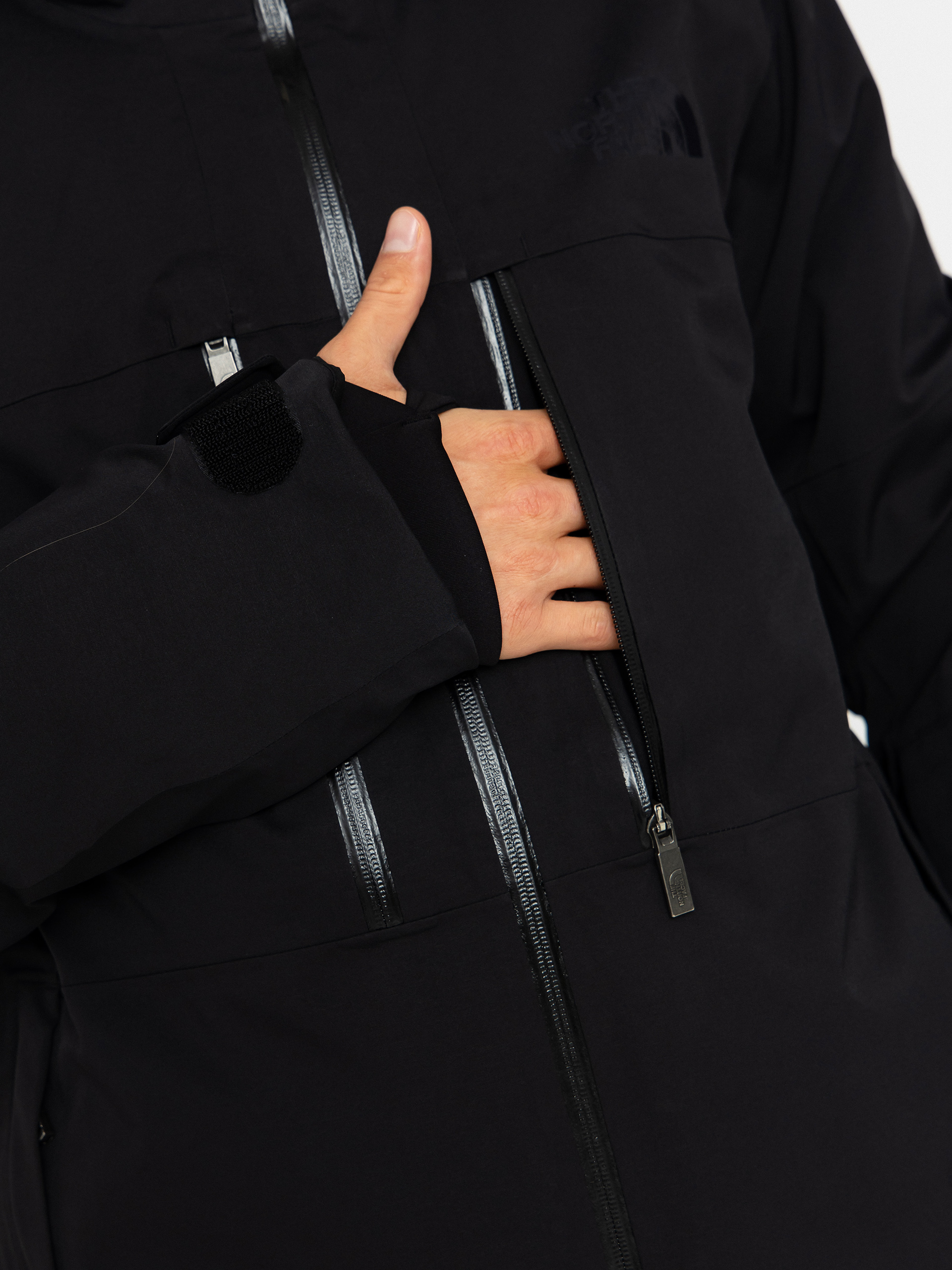 Pentru bărbați Geacă de snowboard The North Face Chakal (tnf black/tnf black)