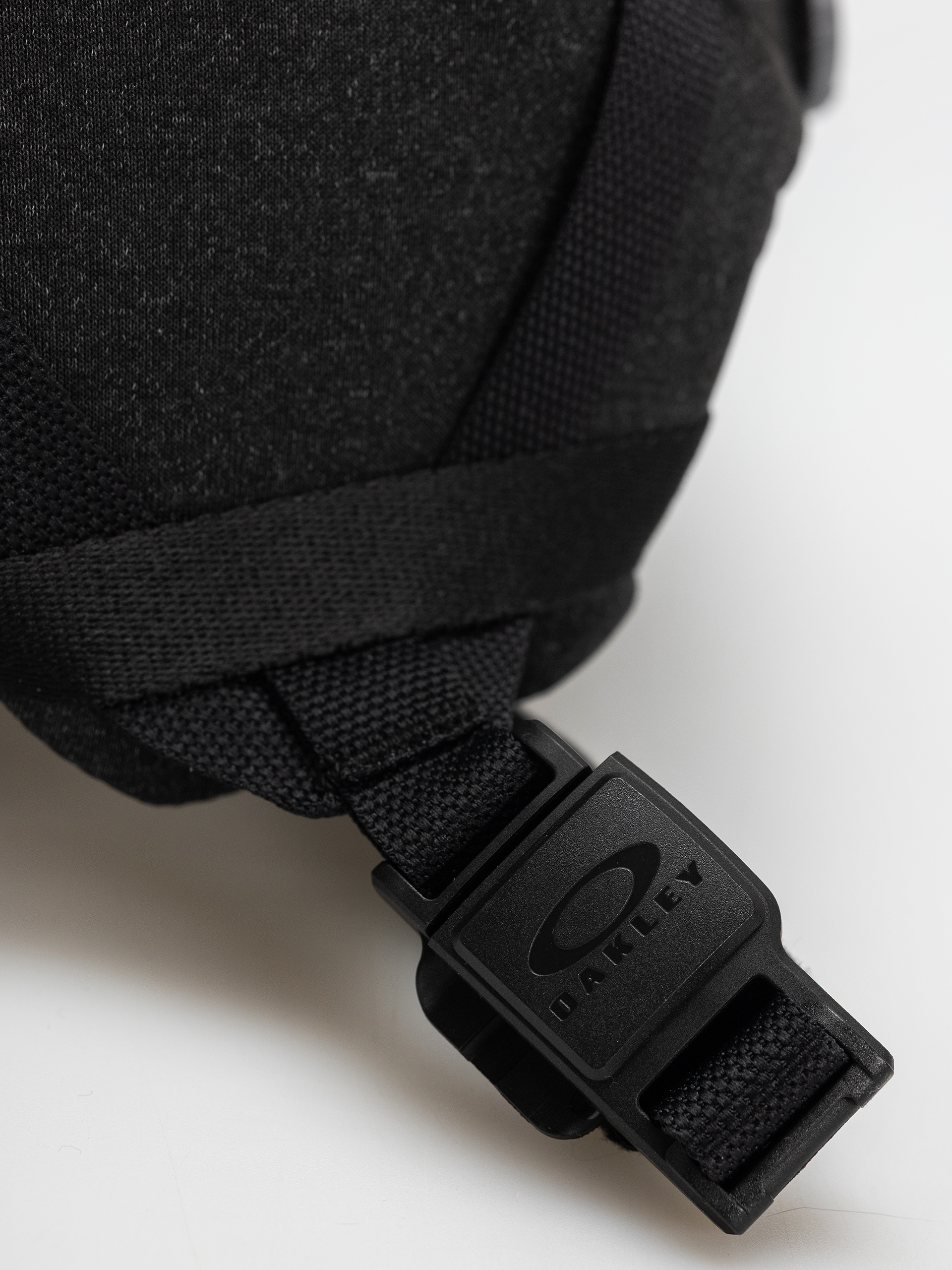 Cască Oakley Mod1 Mips I.C.E. (i.c.e black reflective)