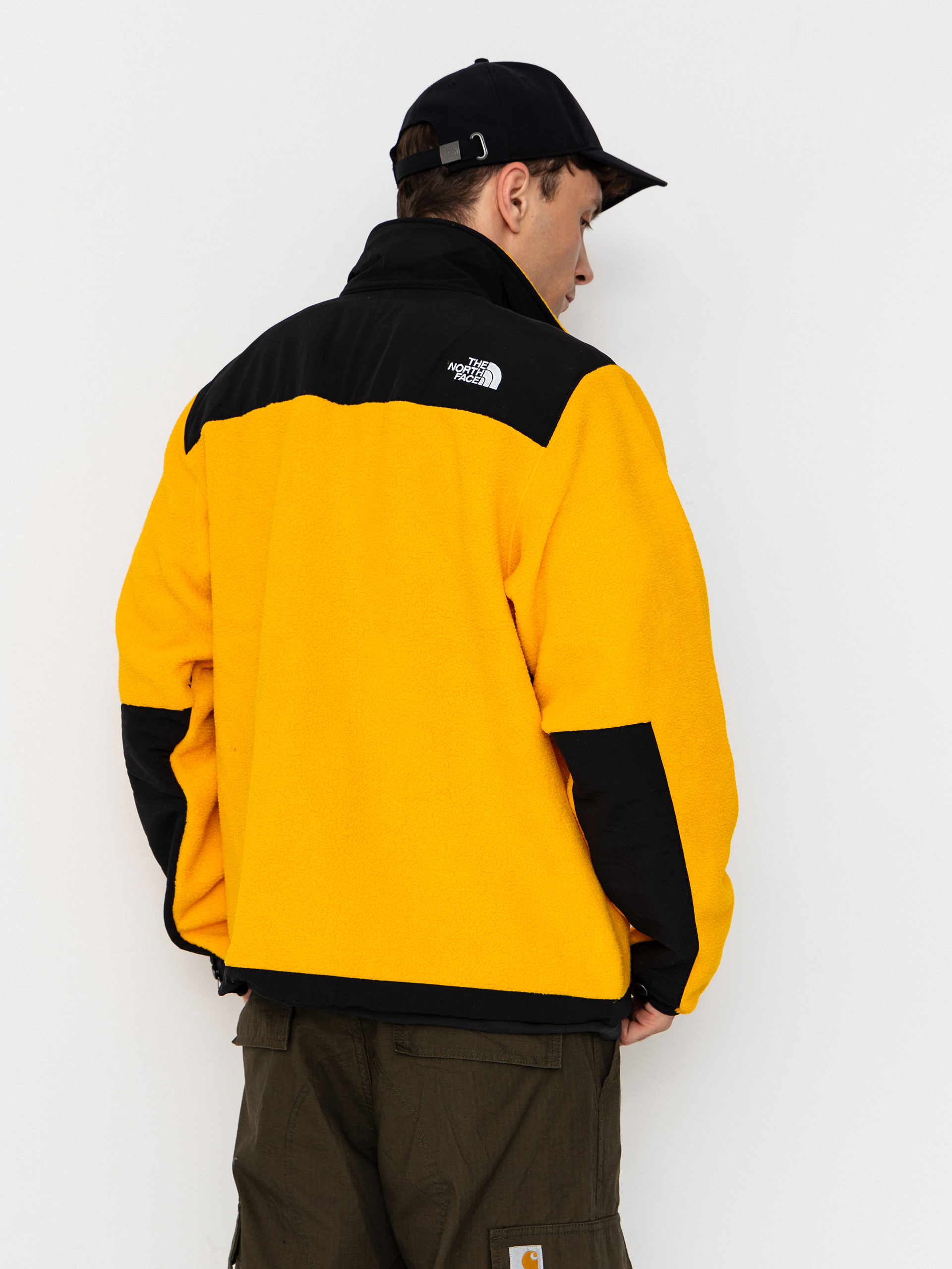 Geacă The North Face Retro Denali (summit gold/tnf black)