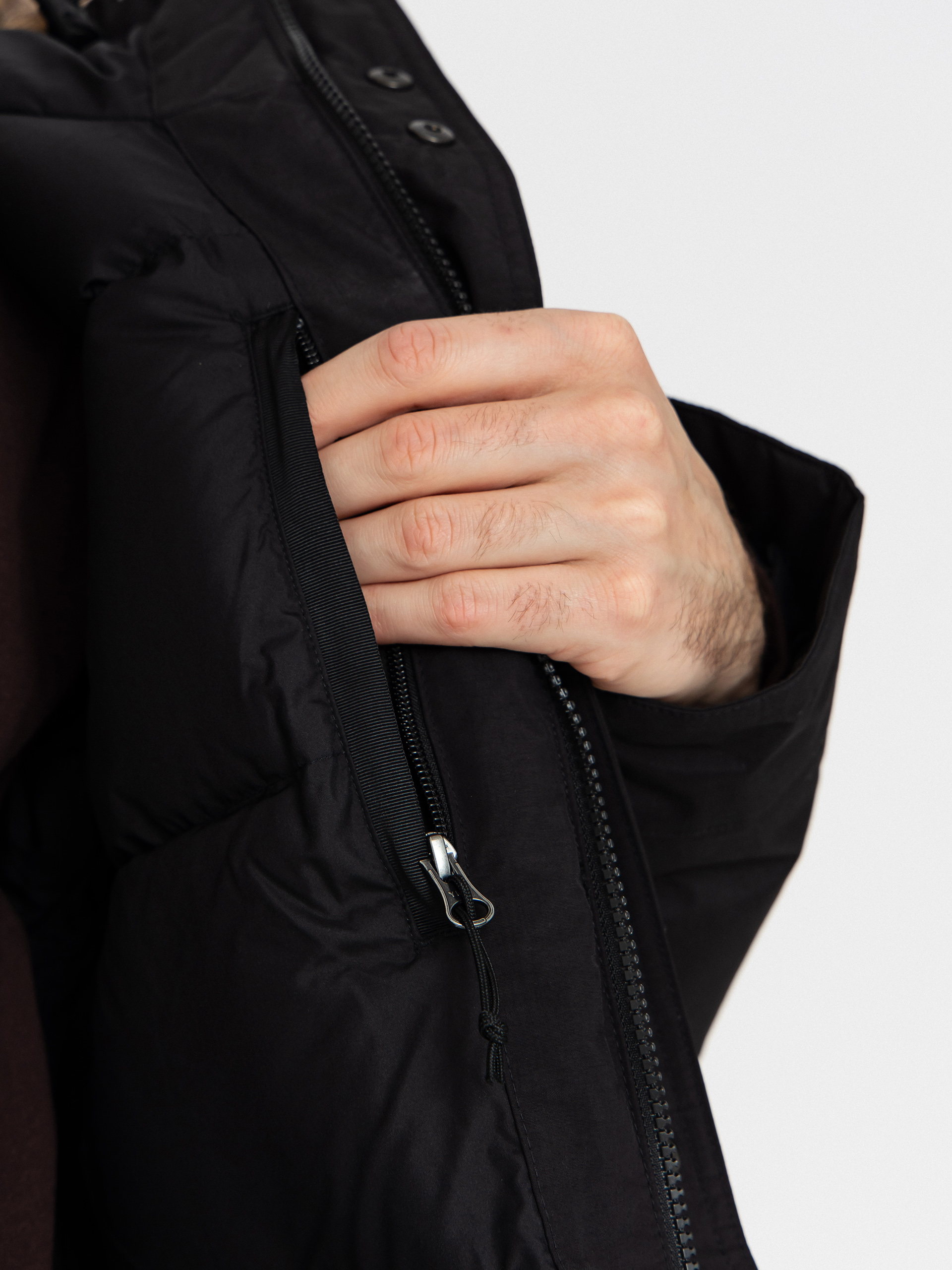 Geacă The North Face McMurdo Parka - negru (tnf black/tnf black)