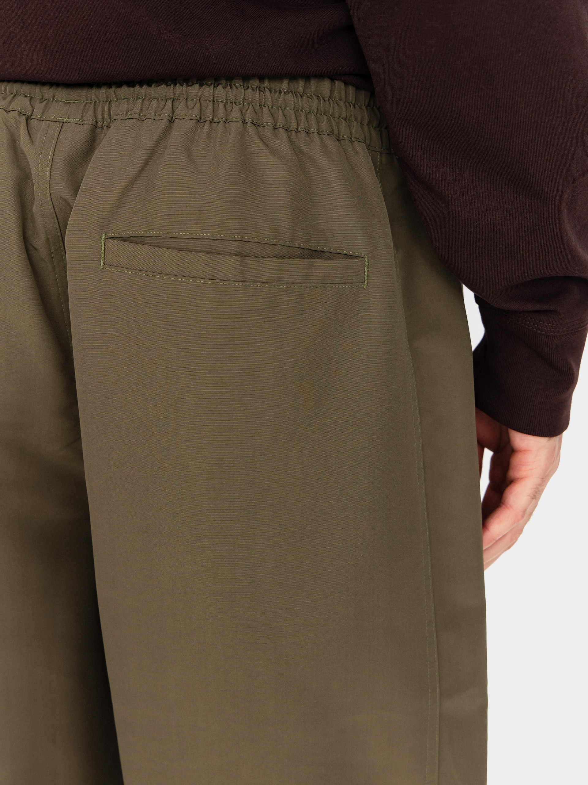 Pantaloni adidas Gatsele (olistr/white)