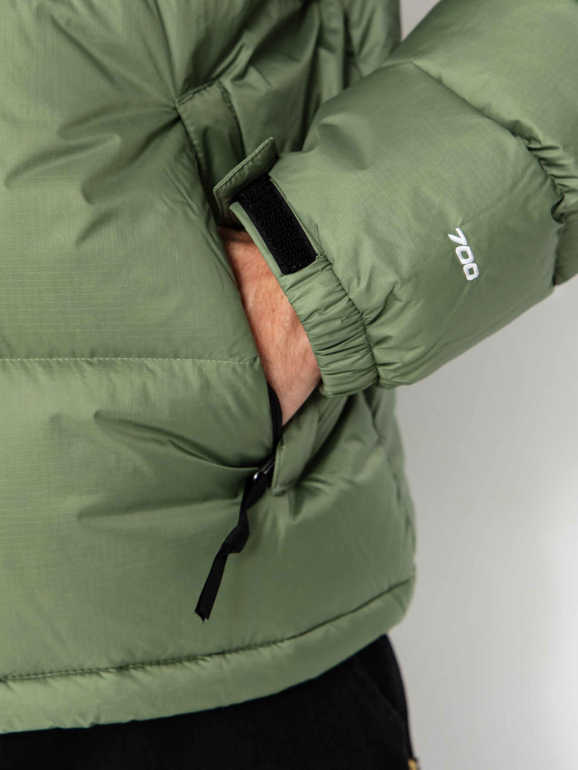 Geacă The North Face 1996 Retro Nuptse (bark mist)