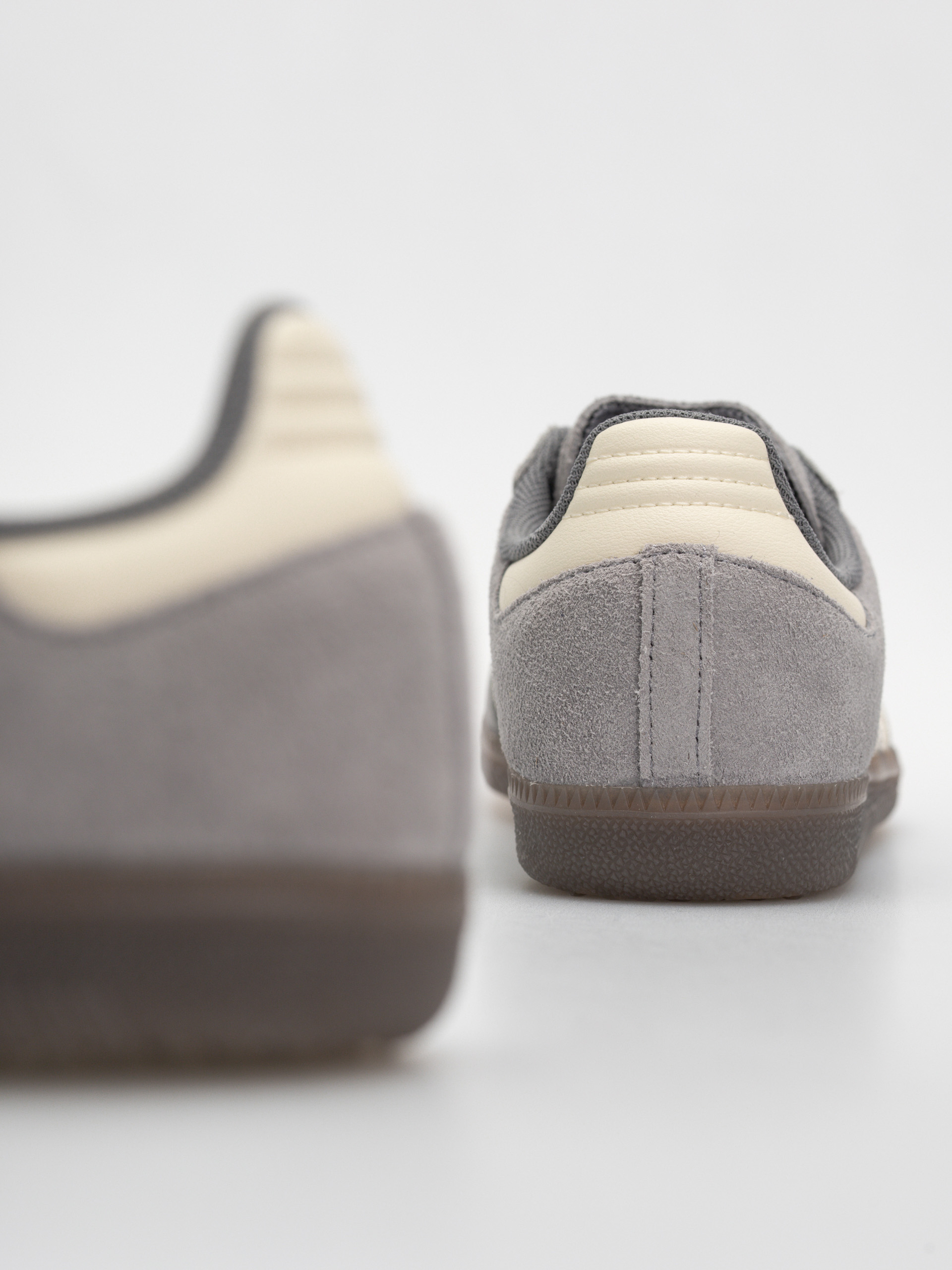 Pantofi adidas Samba Adv (grefou/crewht/grethr)