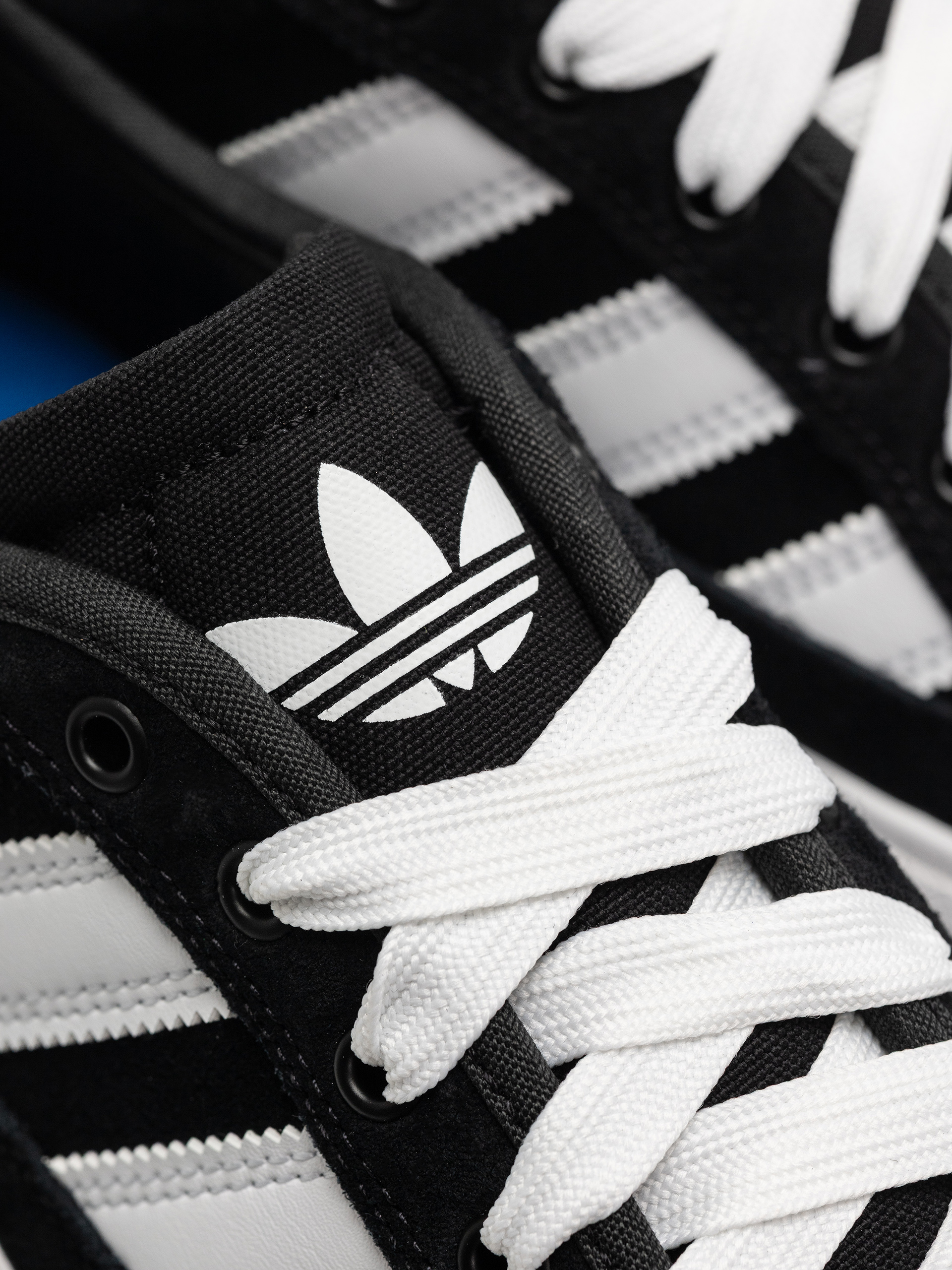 Pantofi adidas Court Tns Premiere (cblack/ftwwht/blubir)