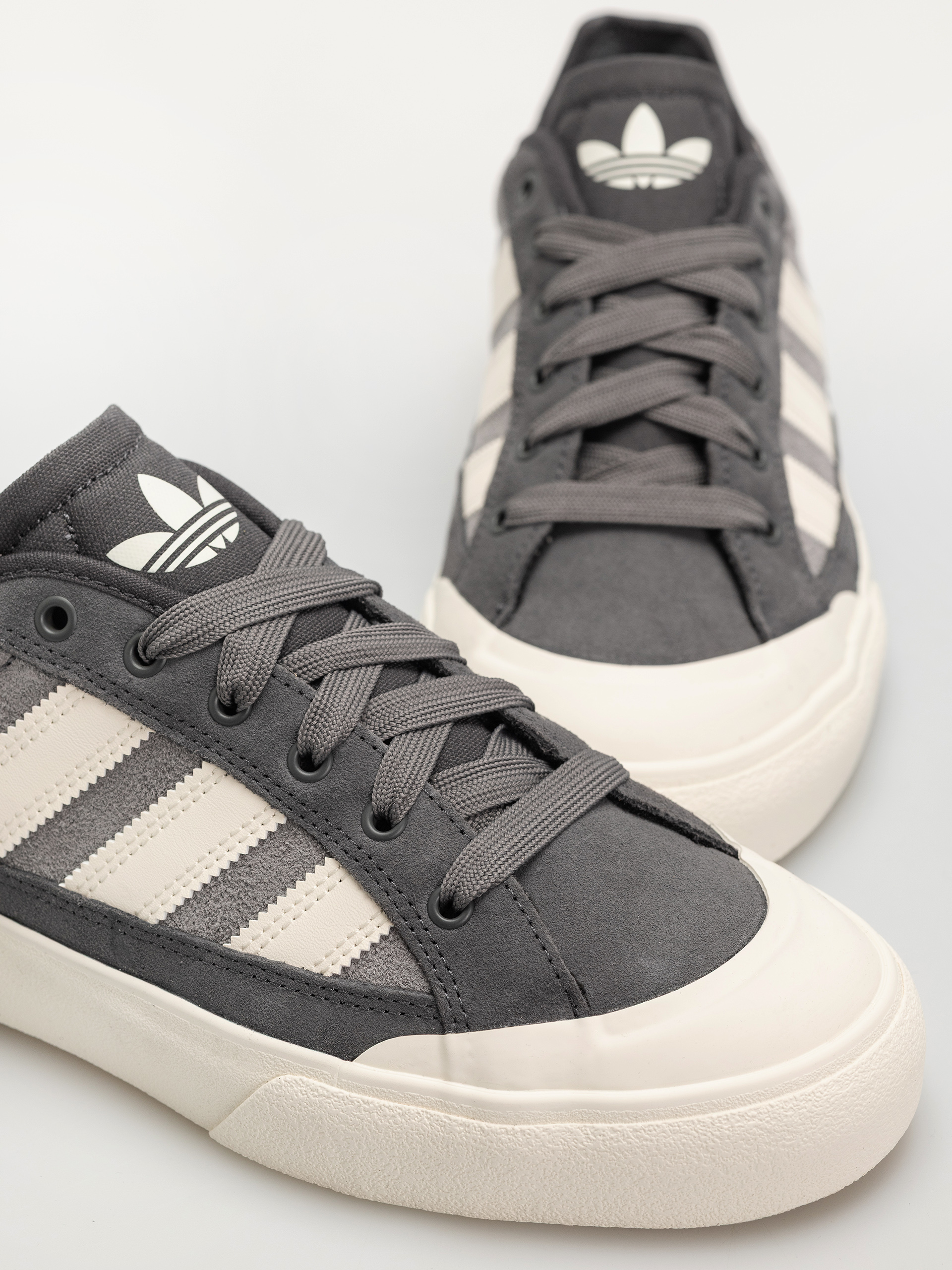 Pantofi adidas Court Tns Premiere (grethr/cwhite/gresix)